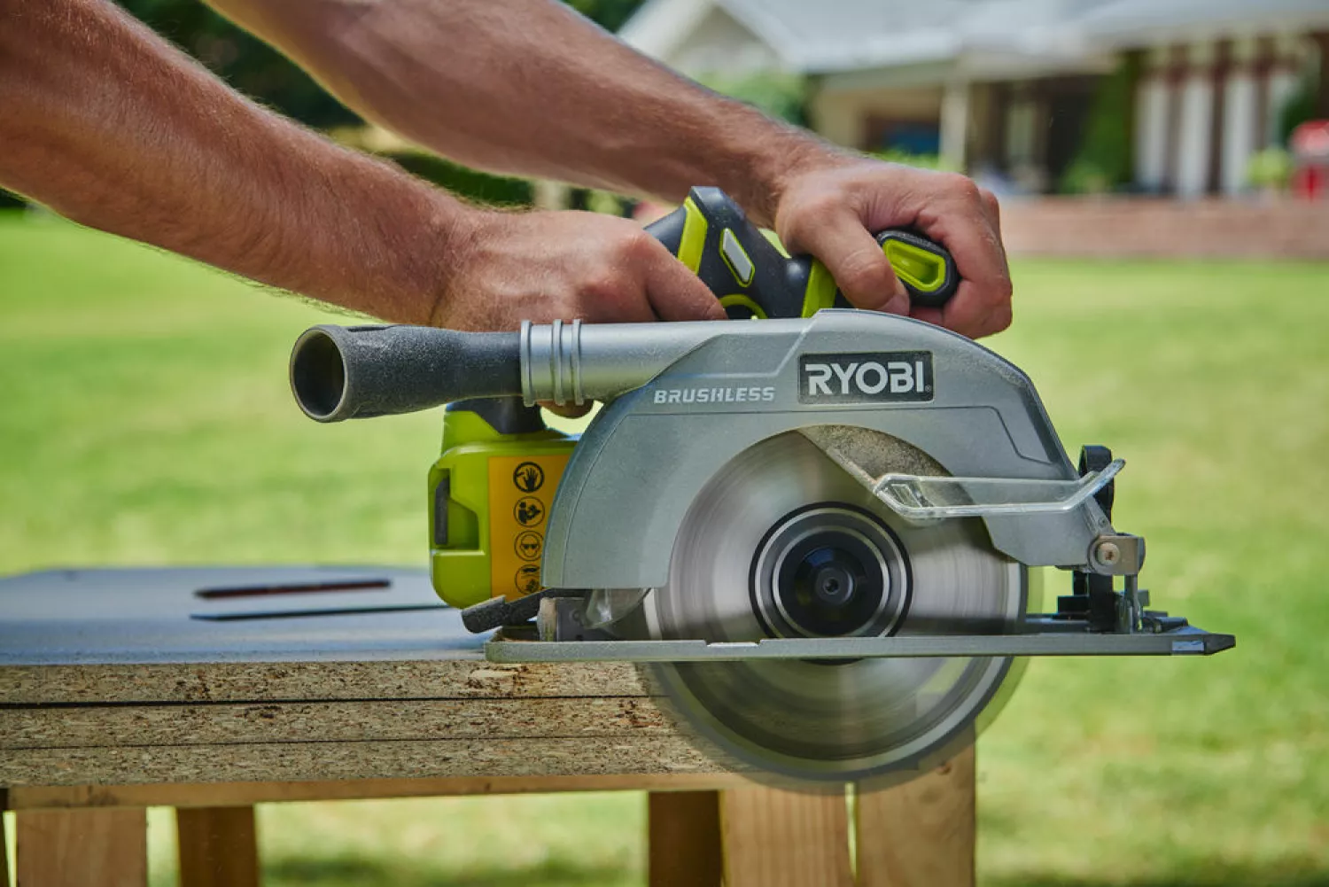 Ryobi R18CS7-0 BL ONE+ 18V Li-Ion accu cirkelzaag body - 184mm - koolborstelloos-image