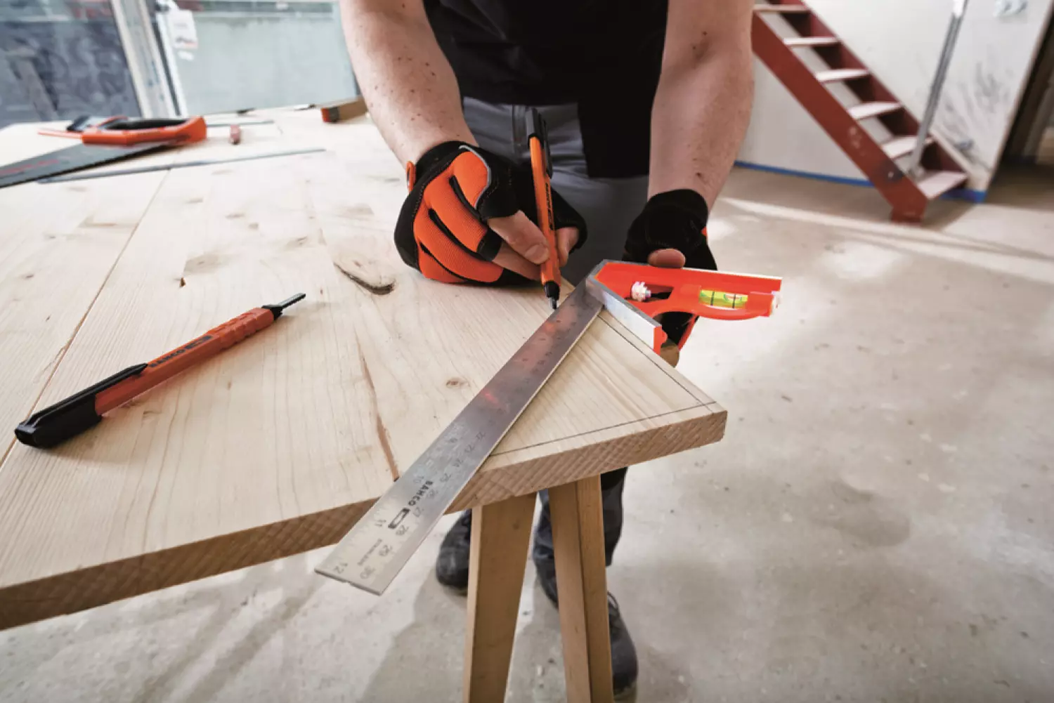 Bahco CS300 - Équerres à coulisse avec niveau à bulle et tire-ligne en métal-image