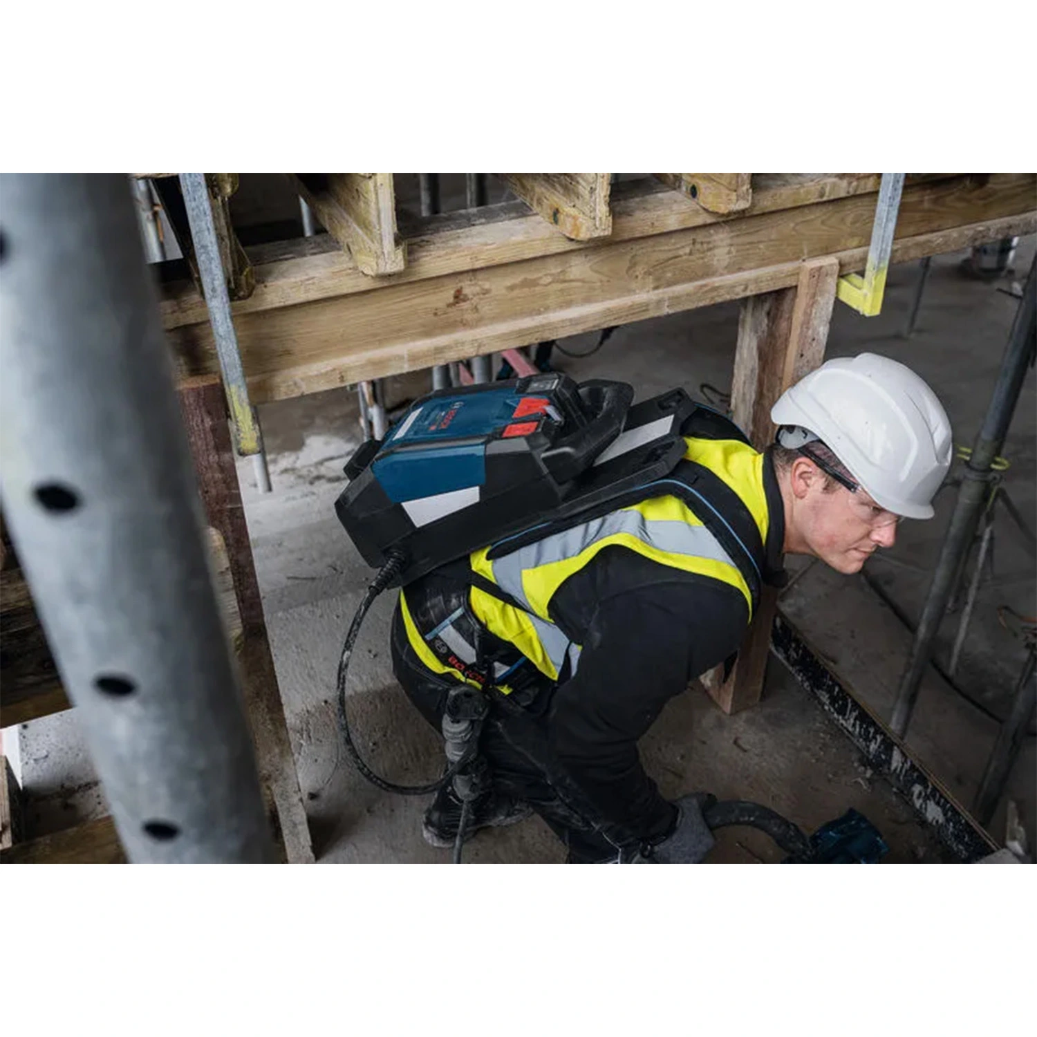 Bosch 1600A036YS PRO GBP100 Sac à dos pour vibrateur à béton