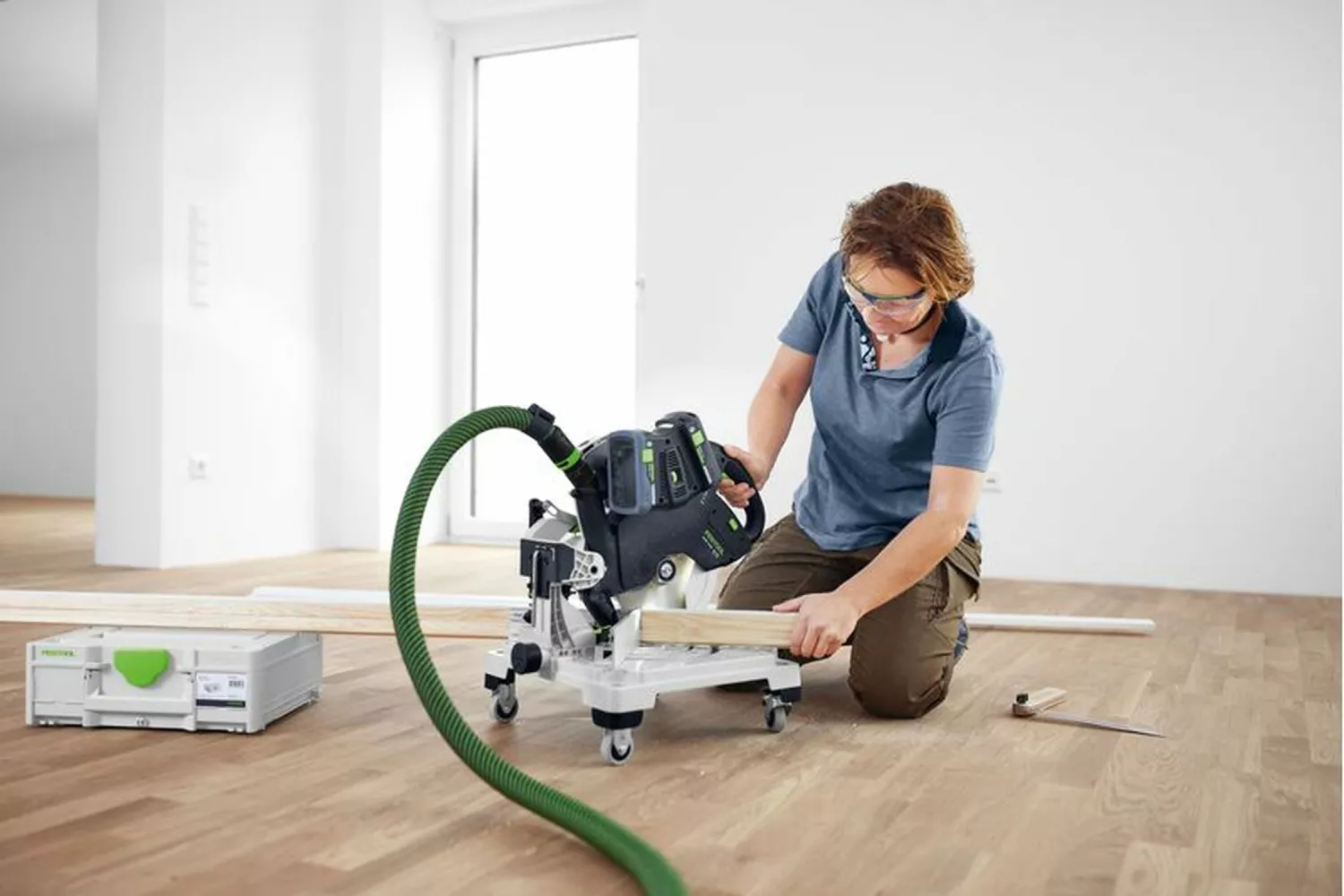 Festool SYMC 70 EB-Basic Mt Edt Accu skirting saw-image