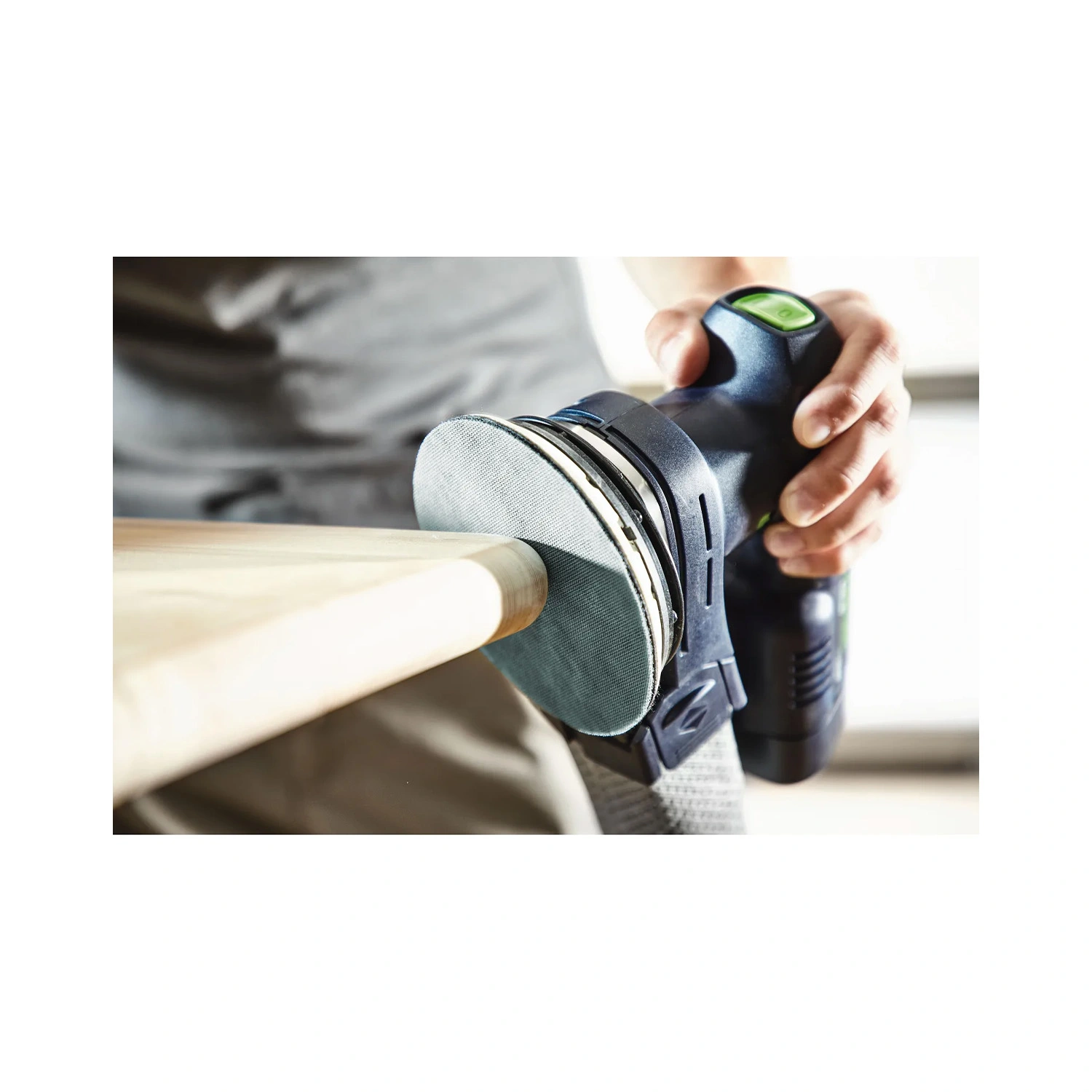Festool ETSC 125 3,0 I-Plus : kit de ponceuse excentrique sans fil (2 x 3 Ah) dans un Systainer - 18 V - 125 mm