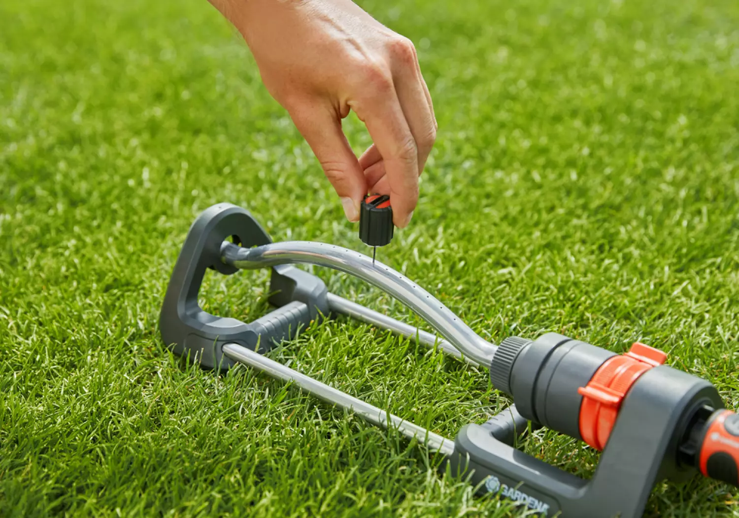 Gardena Aqua S Zwenksproeier - 90 - 200m²-image