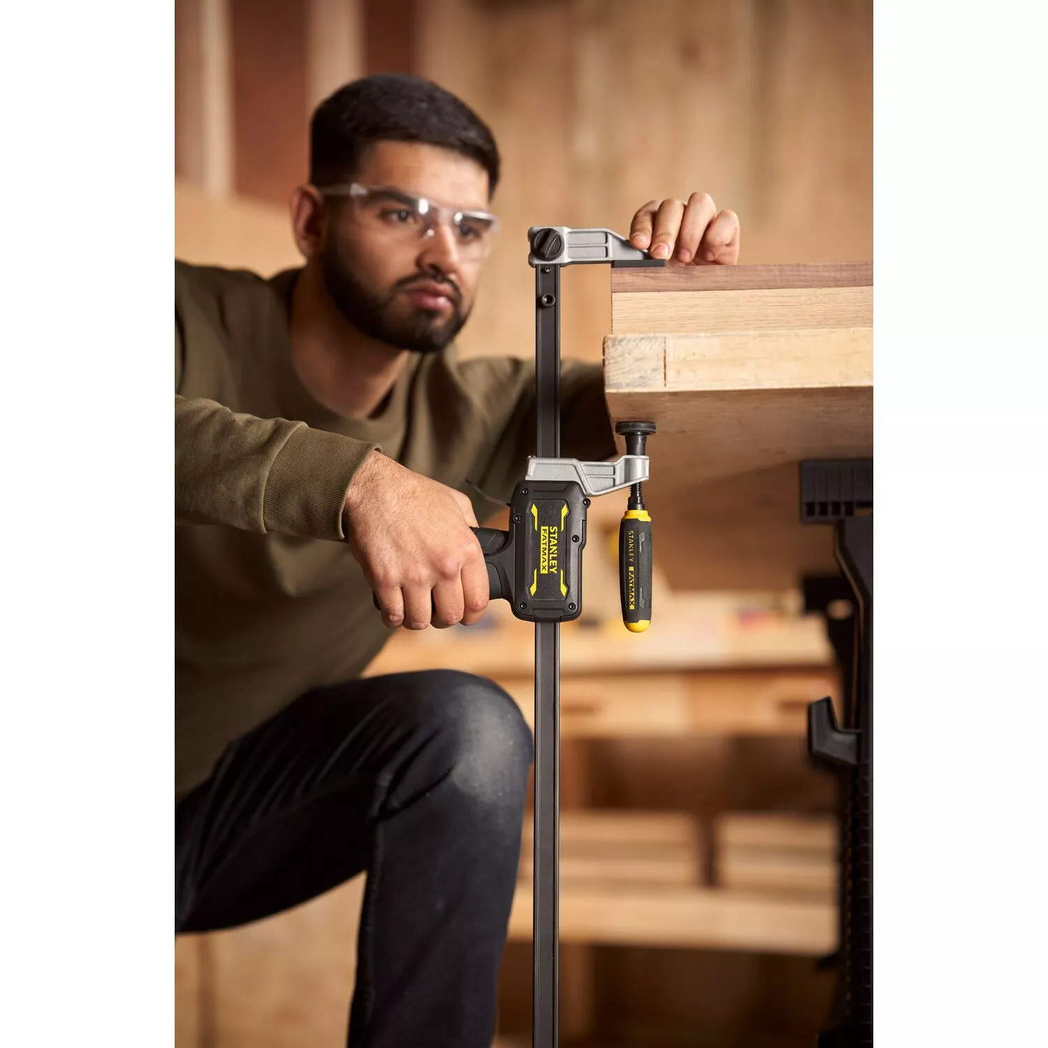 Stanley FMHT83008-0 Hybrid Eenhands Lijmklem - 600mm