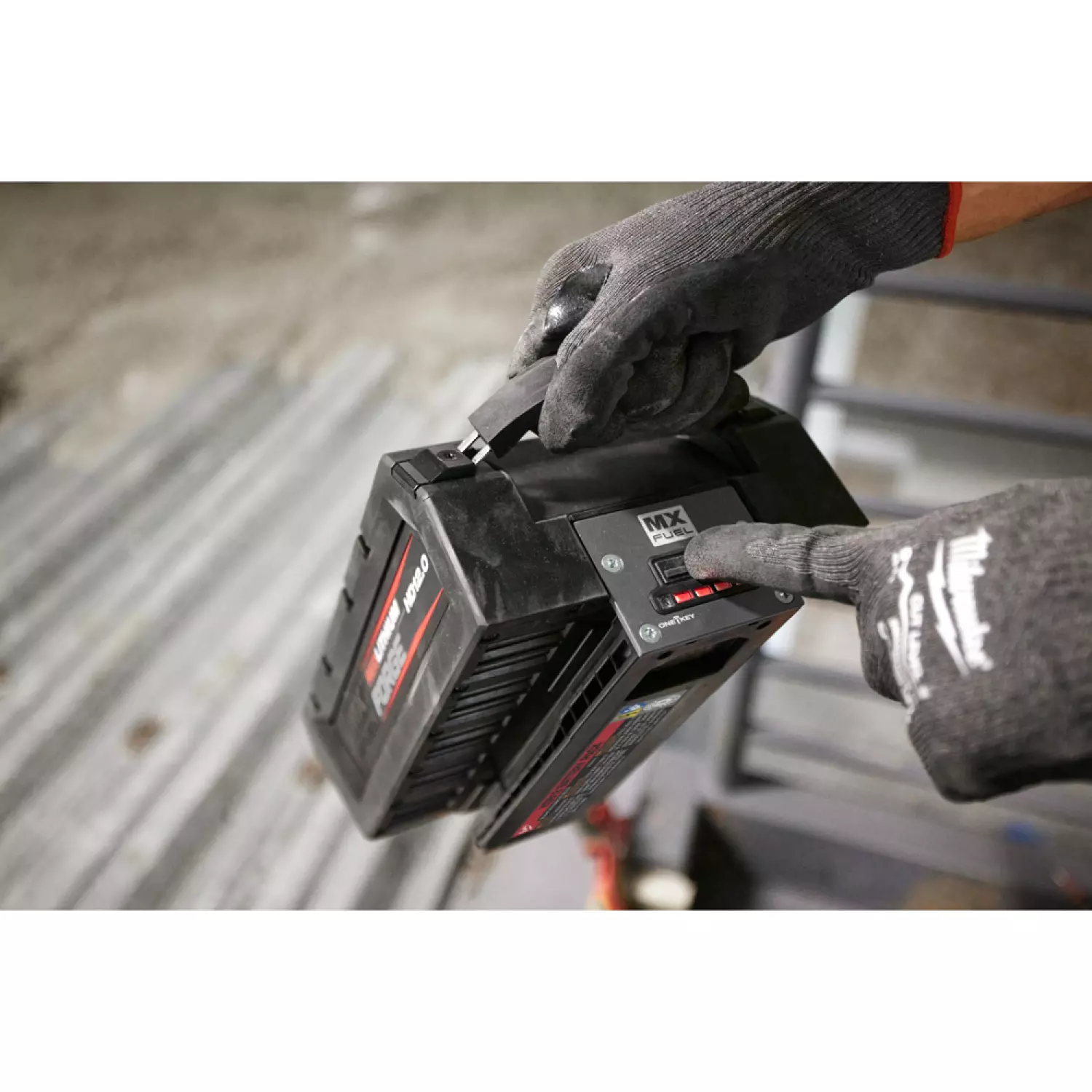 Milwaukee MXF HD812 MX Fuel FORGE™ accu - 12.0Ah-image