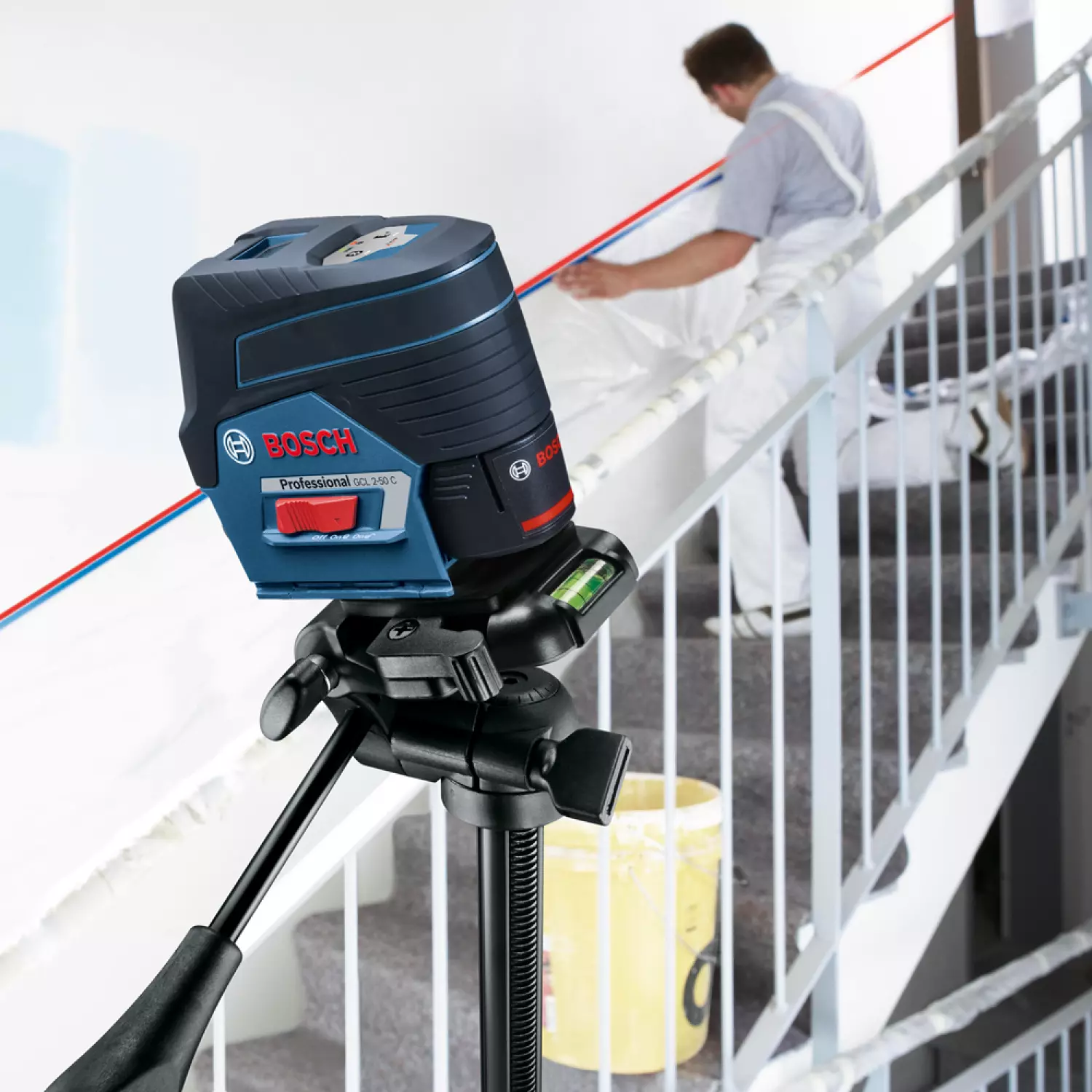 Bosch GCL 2-50 C 12V Li-Ion accu Kruislijnlaser in etui + Statief (BT 150) - 20m-image