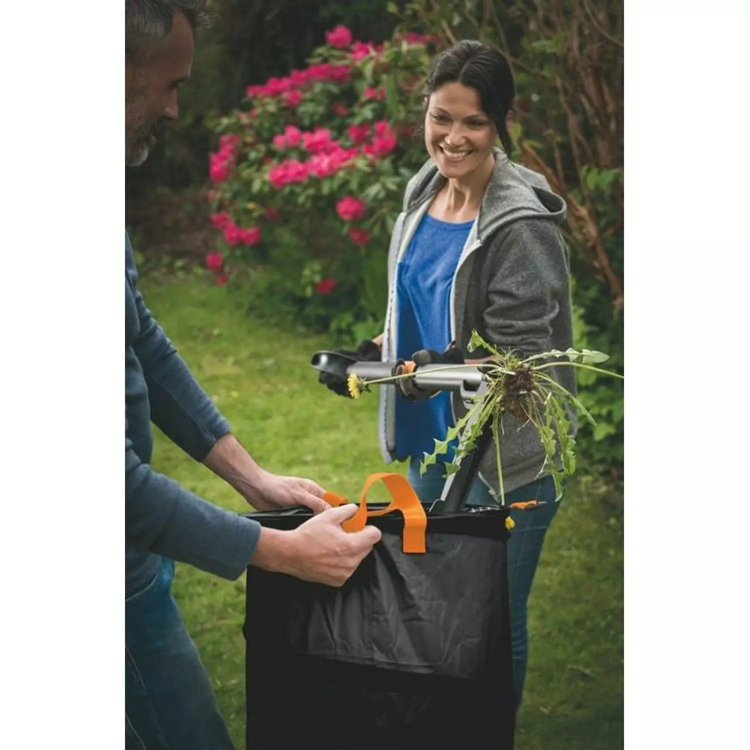 Fiskars 135041 Solid PopUp Tuinafvalzak - 56L-image