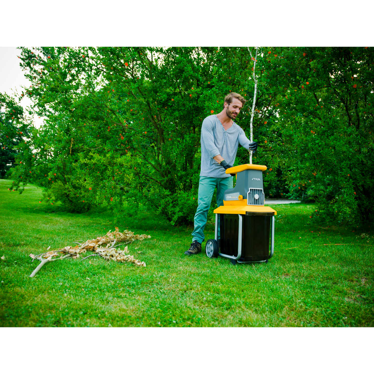 Stiga BIO SILENT 2500 Broyeur électrique - 2500W-image