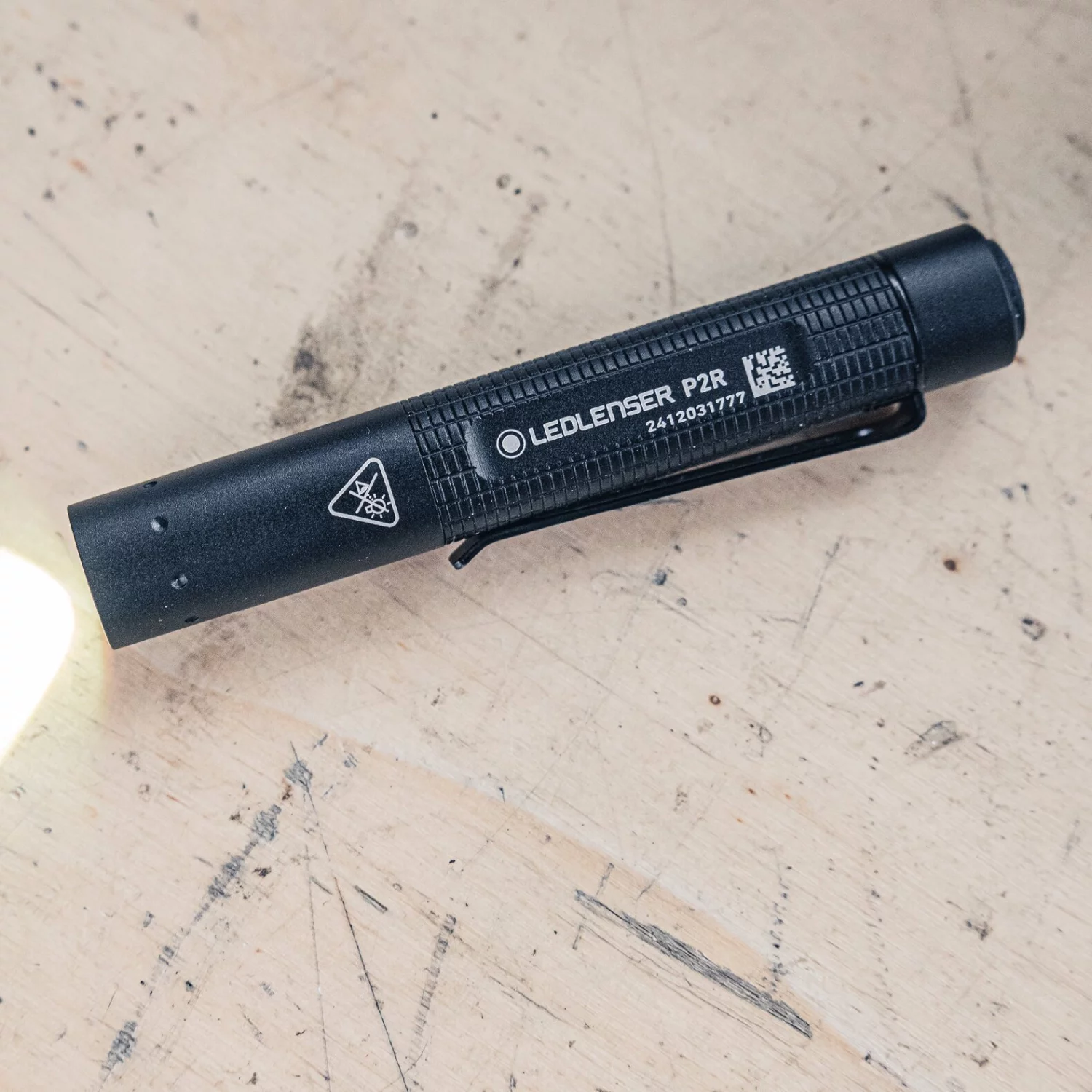 Ledlenser P2R Lampe torche LED - IP54 - 200Lm - Rechargeable-image