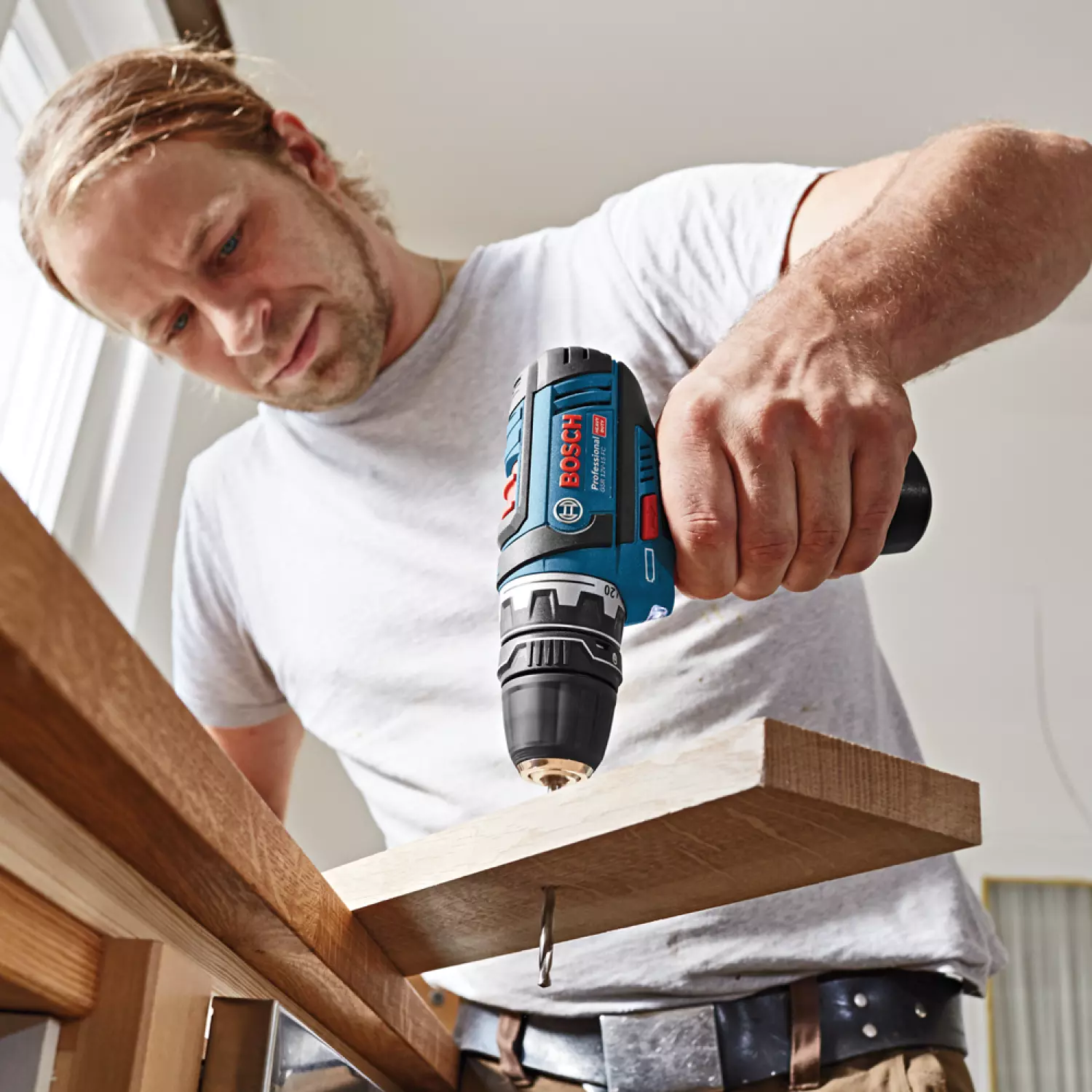 Bosch GSR 12V-15 FC 12V Li-Ion accu boor-/schroefmachine set (2x 2.0Ah accu) in L-Boxx-image