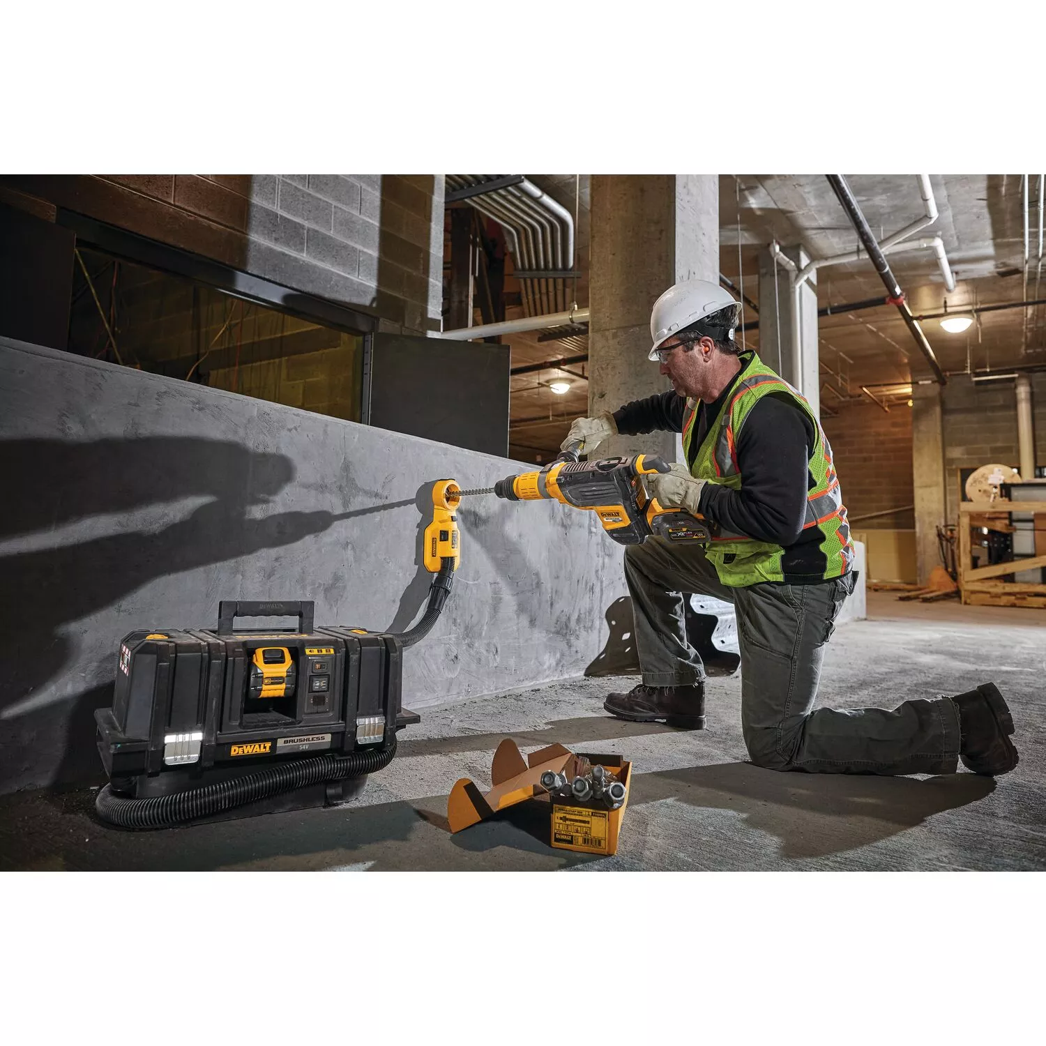DeWALT DWH0501-XJ Tête d'aspiration pour foret diamanté 162 mm (à utiliser avec le DWH050-XJ)-image