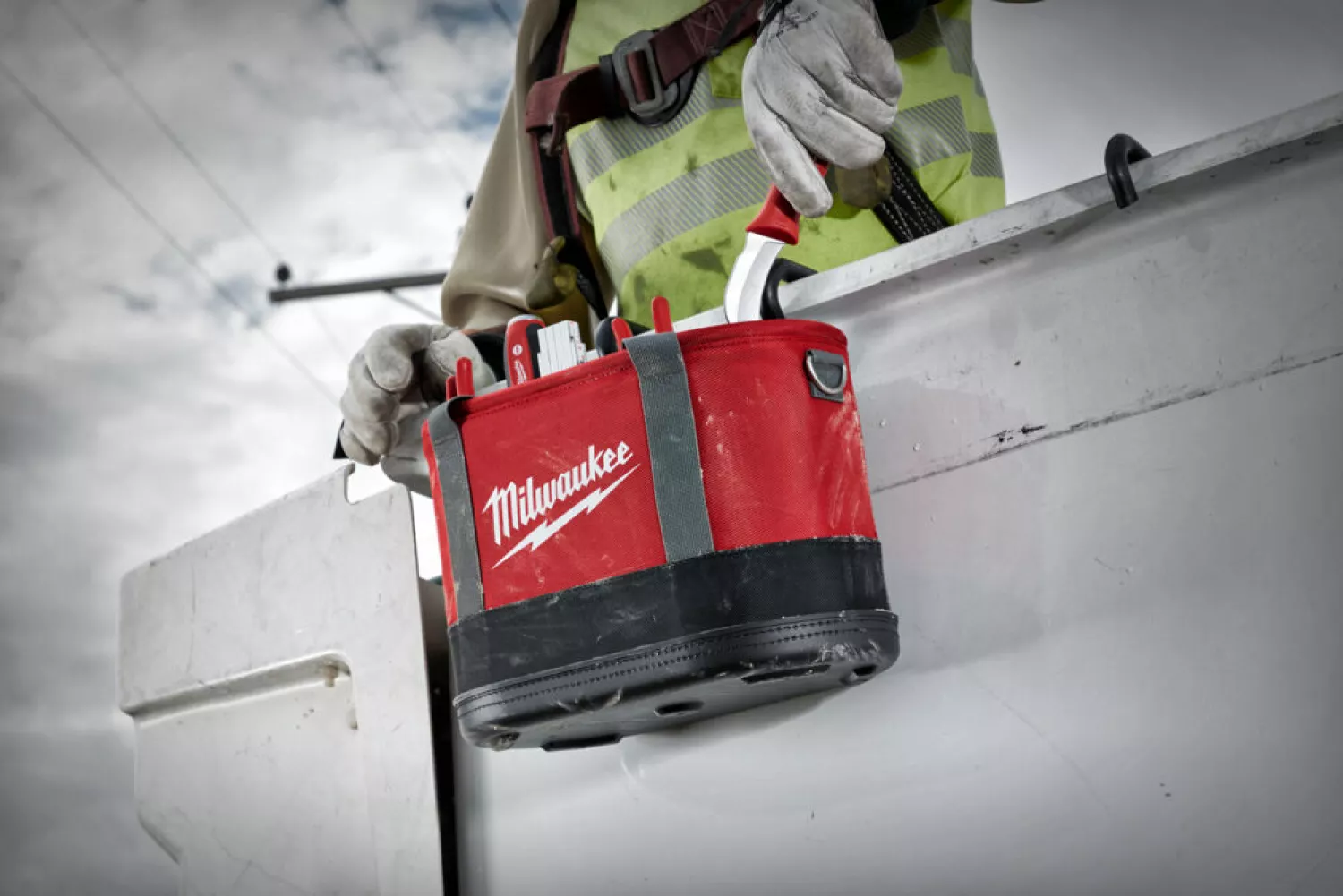 Milwaukee 4932498654 Sac à outils - 12 compartiments - 265 x 729 x 370mm-image