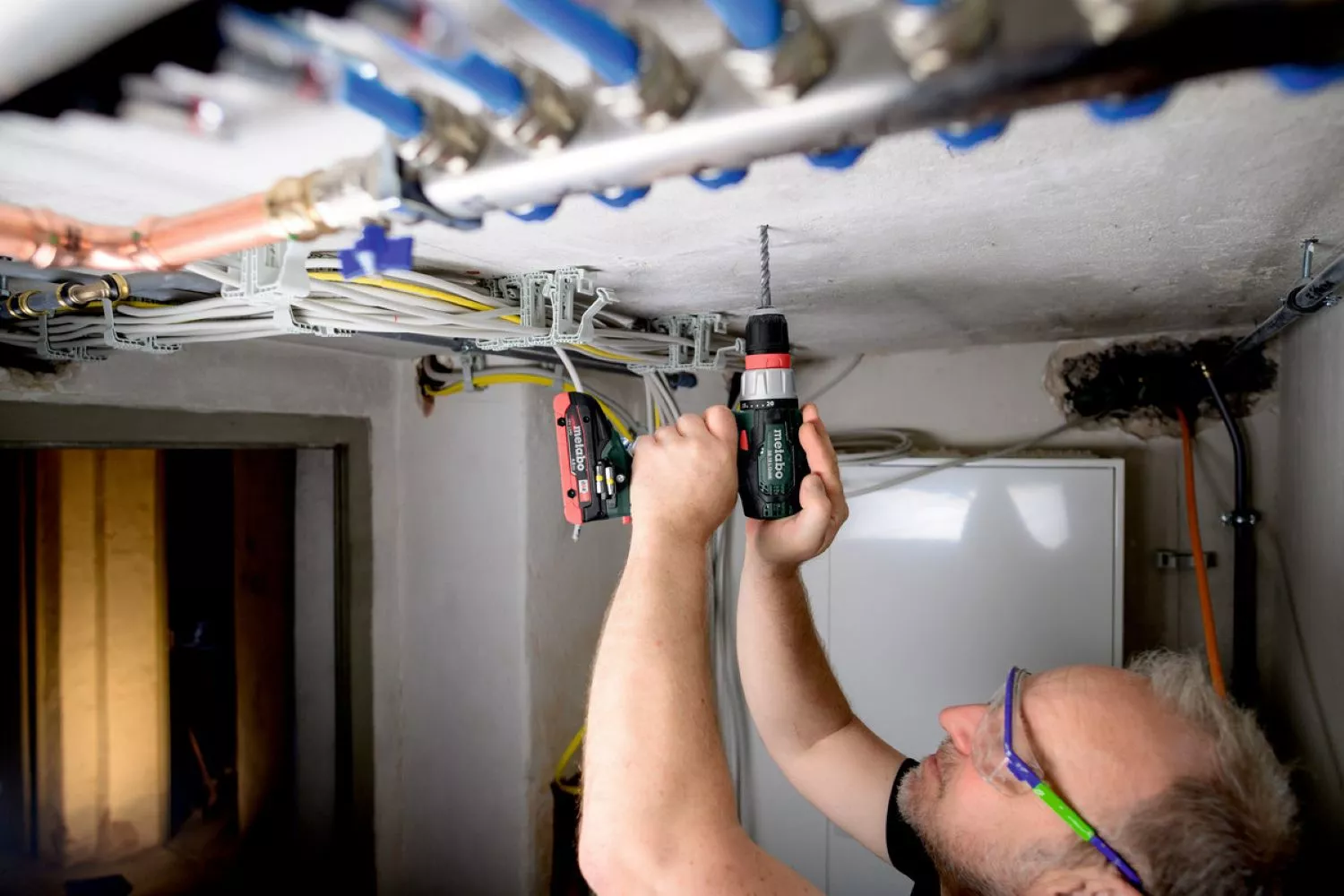 Metabo SB 18 L Q perceuse-visseuse à percussion sans fil 18V Li-ion (set avec 2 batteries de 2.0Ah) dans MetaBox - 60Nm-image