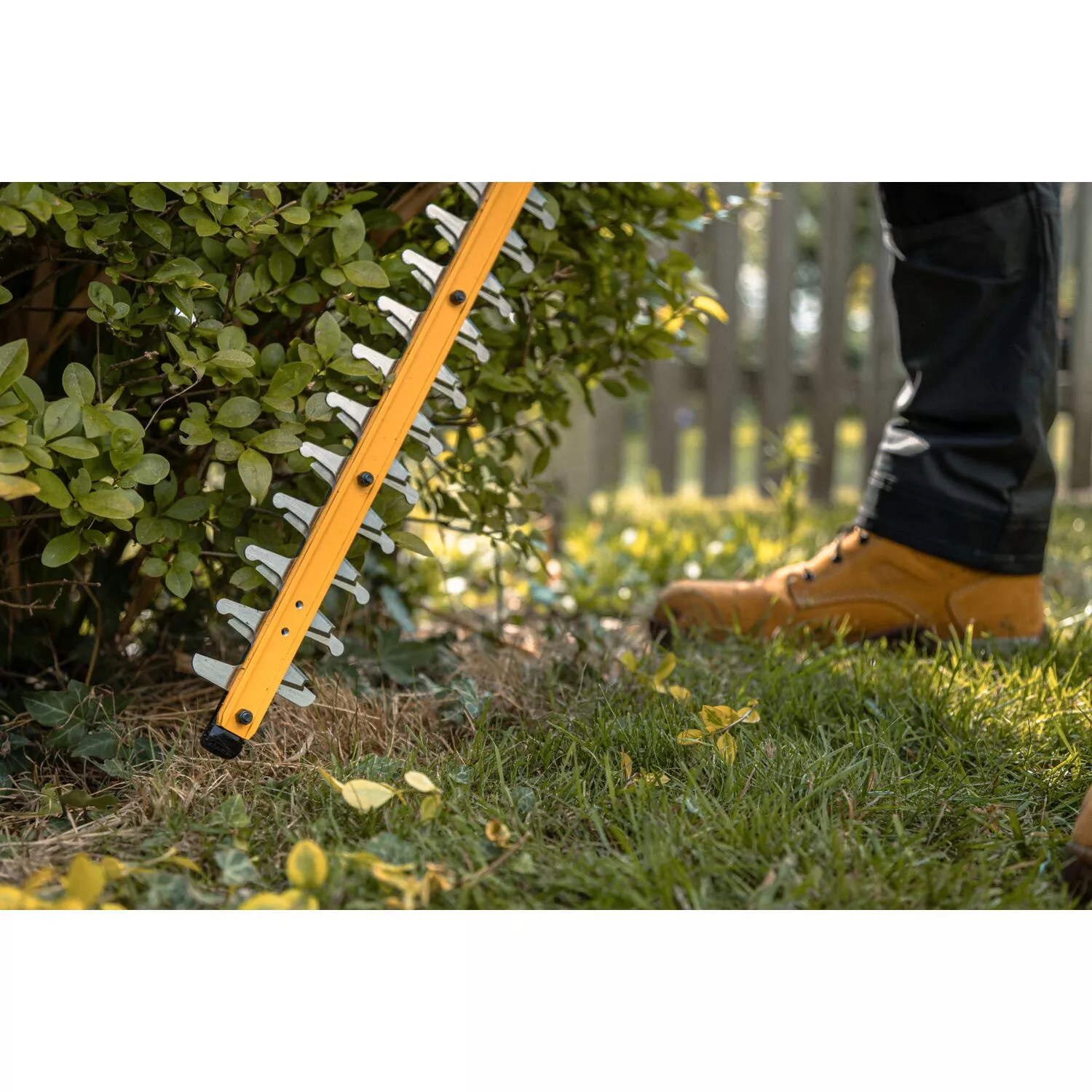 DeWALT DCMHT564N-XJ 18V Li-ion accu heggenschaar body - 55cm-image