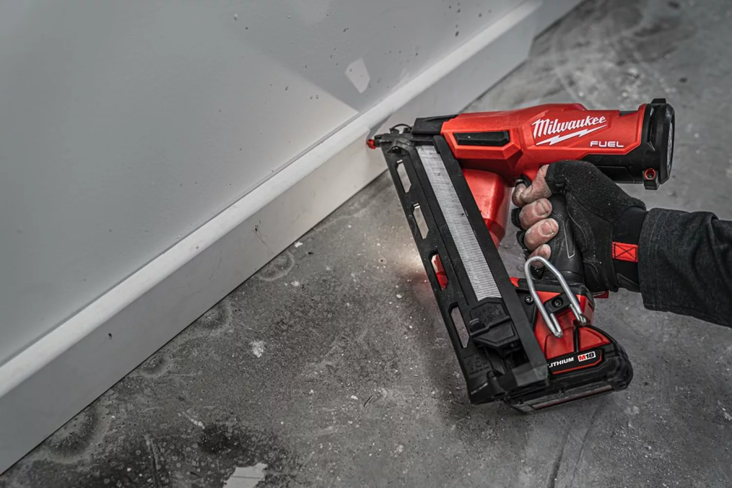 Milwaukee M18 FN15GA-0X 18V Li-ion Accu afwerktacker body in HD Box-image