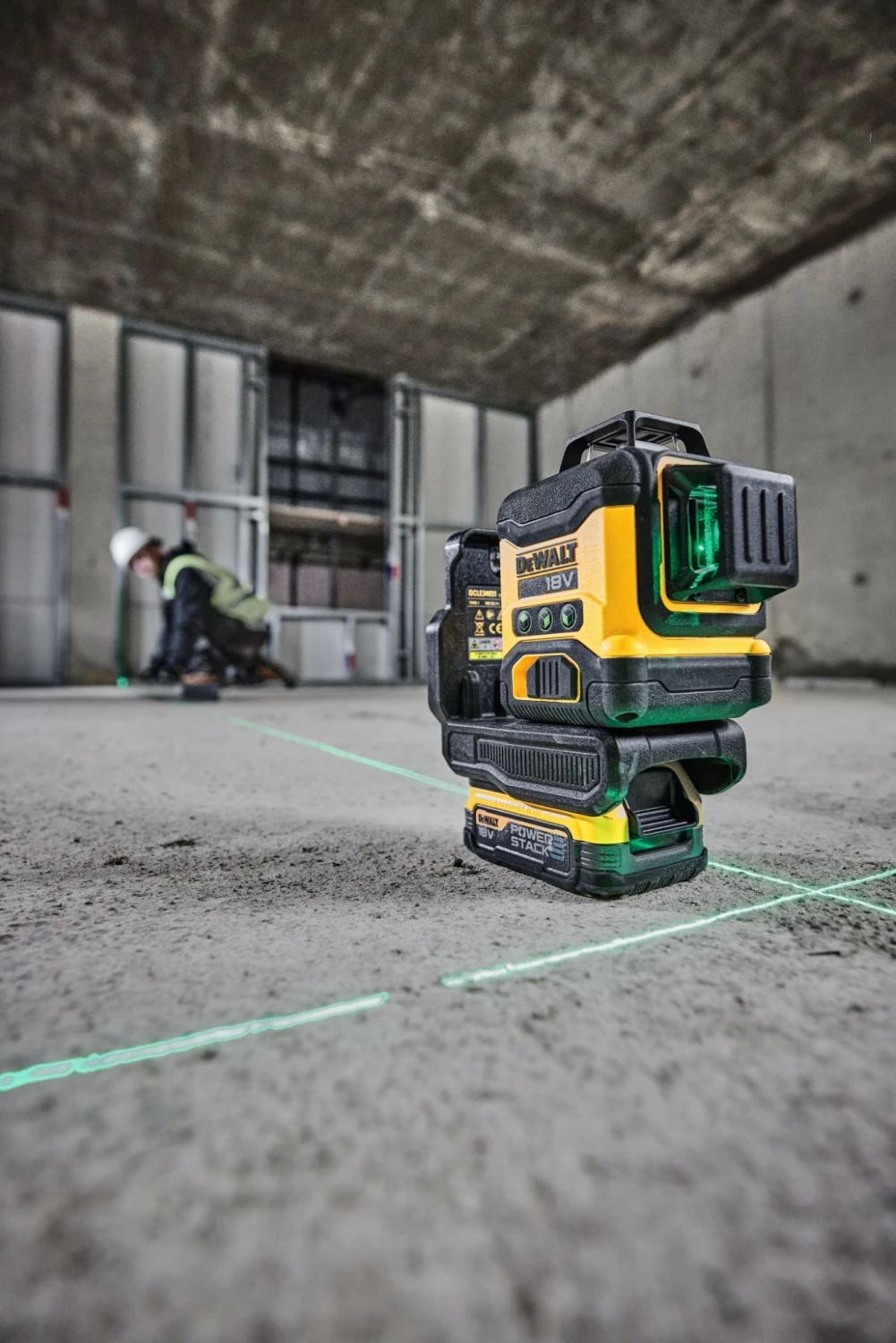 DeWALT DCLE34031D1-QW 18V Li-ion Accu Kit laser à croix auto-nivelant (1x 2,0 Ah) - 3x360° - Vert-image