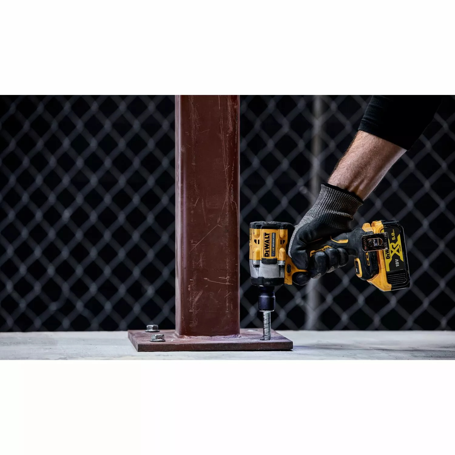 DeWALT DCF921P2T-QW 18V Li-ion XR Compacte Accu Slagsmoersleutel set (2x 5.0Ah) met Frictiering - 1/2" - in TSTAK koffer-image