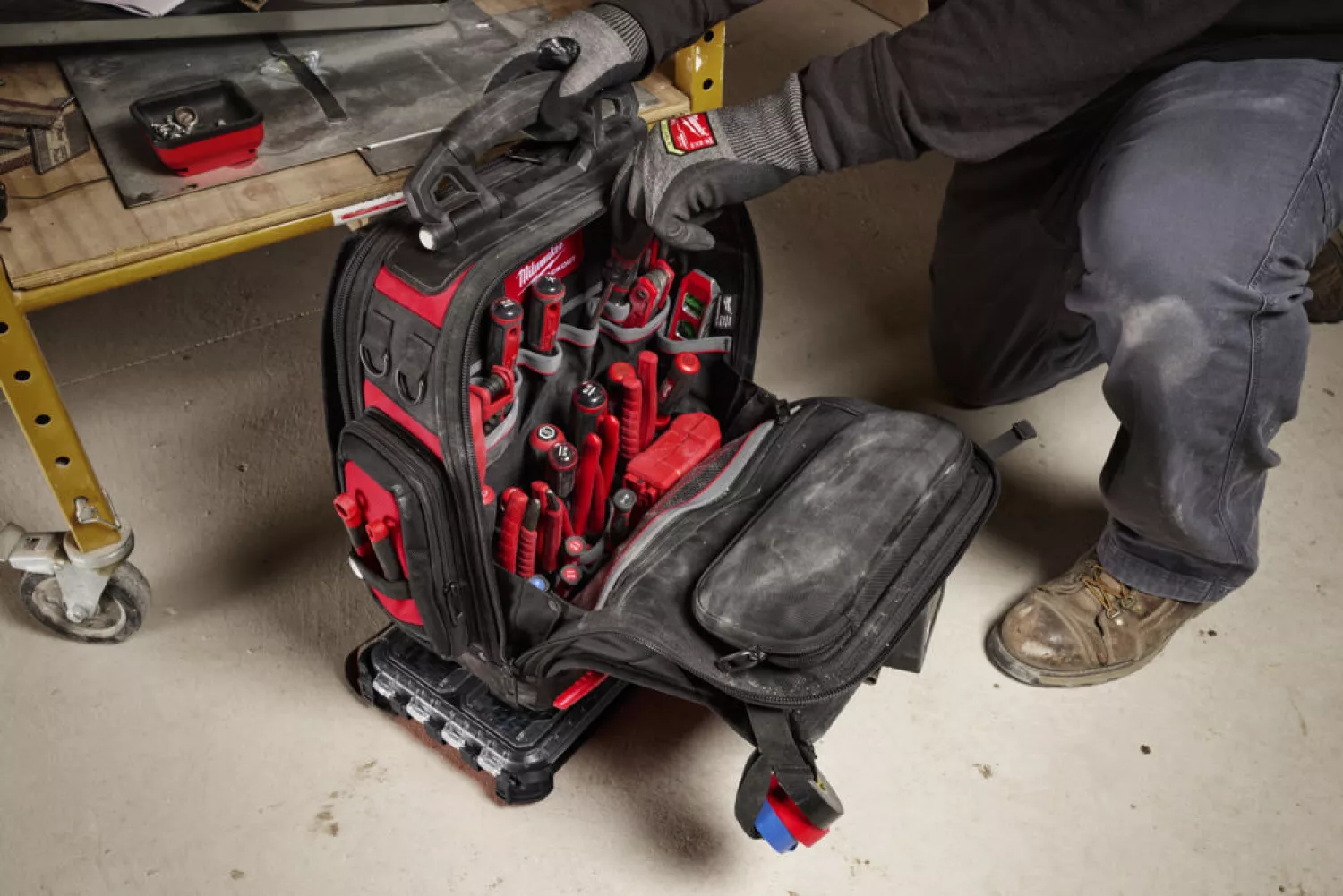 Milwaukee 4932498633 PACKOUT™ Gereedschapsrugzak Structured - 24 vakken - 630 x 430 x 230mm-image