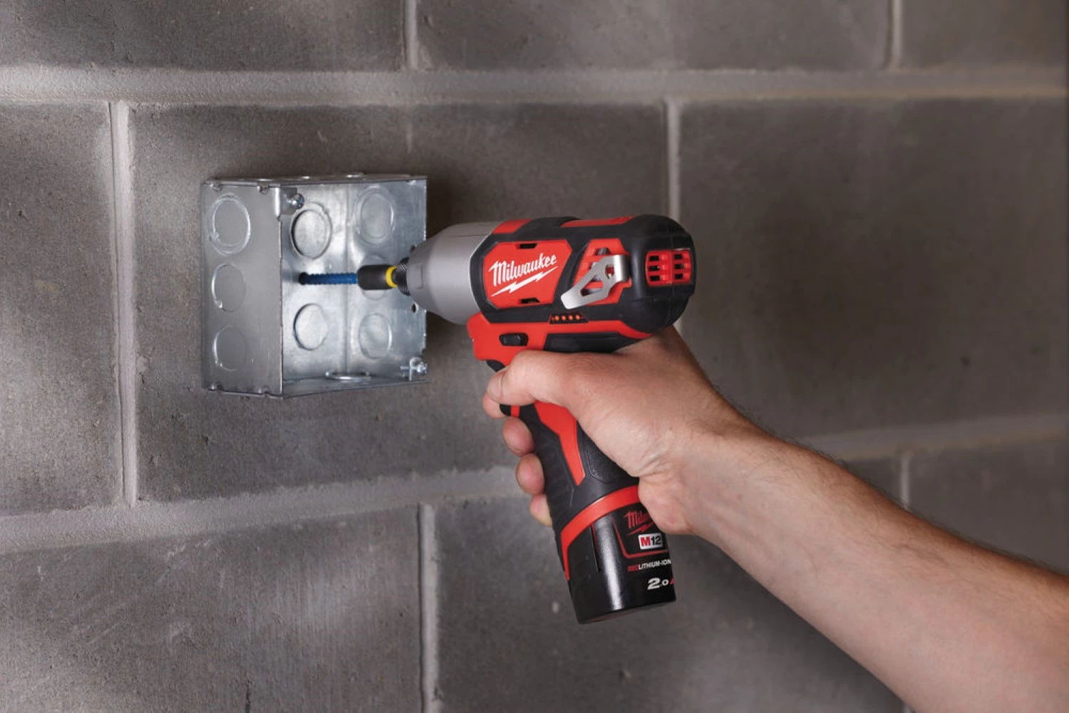 Milwaukee M12 BID-202C Li-Ion visseuse à chocs sous-compacte - 12V-image
