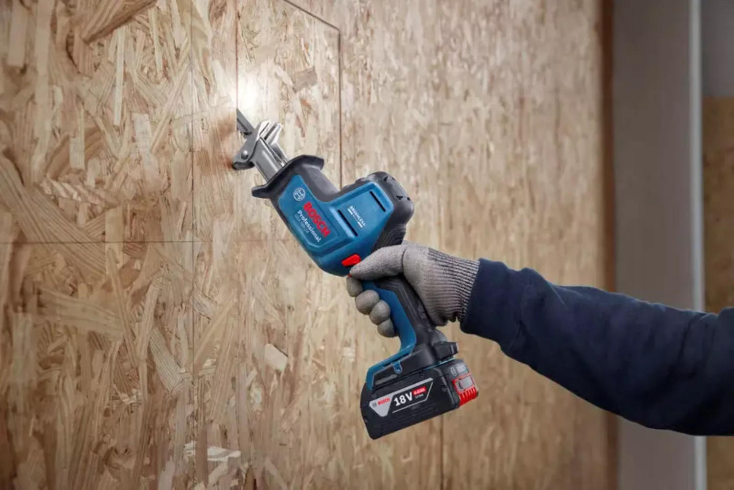 Bosch GSA 18V-24 18V accu Reciprozaag body in L-Boxx-image