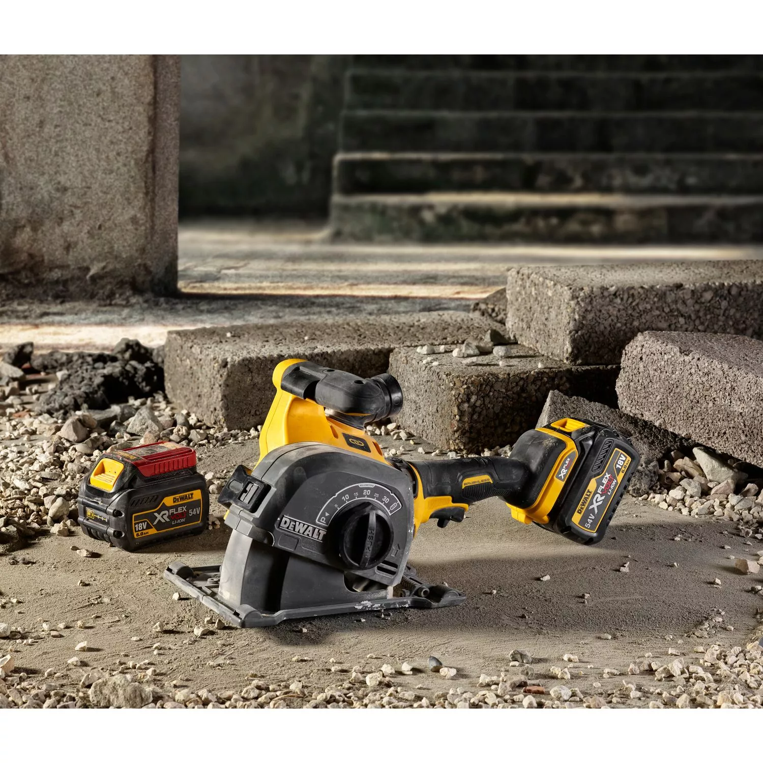 DeWALT DCG200T2-image