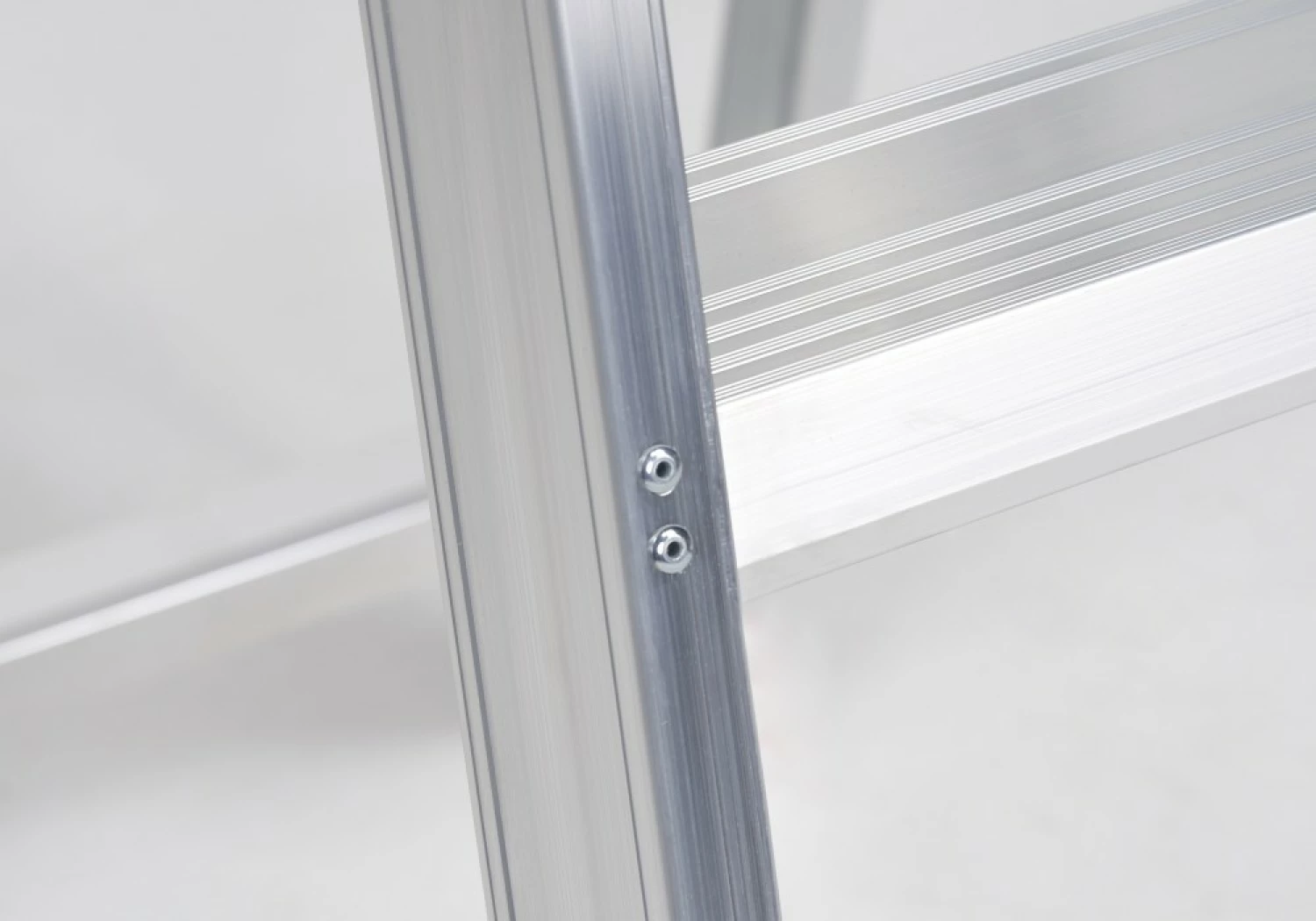 Altrex Sierra SEO 5 Trap - Enkel - Aluminium - 5 treden - max. werkhoogte 3,2m-image