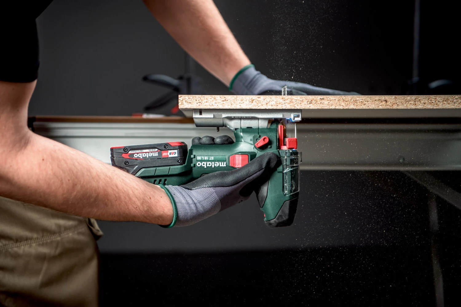 Metabo ST 18 L 90 18V Li-ion accu decoupeerzaag body in MetaBox - T-greep-image