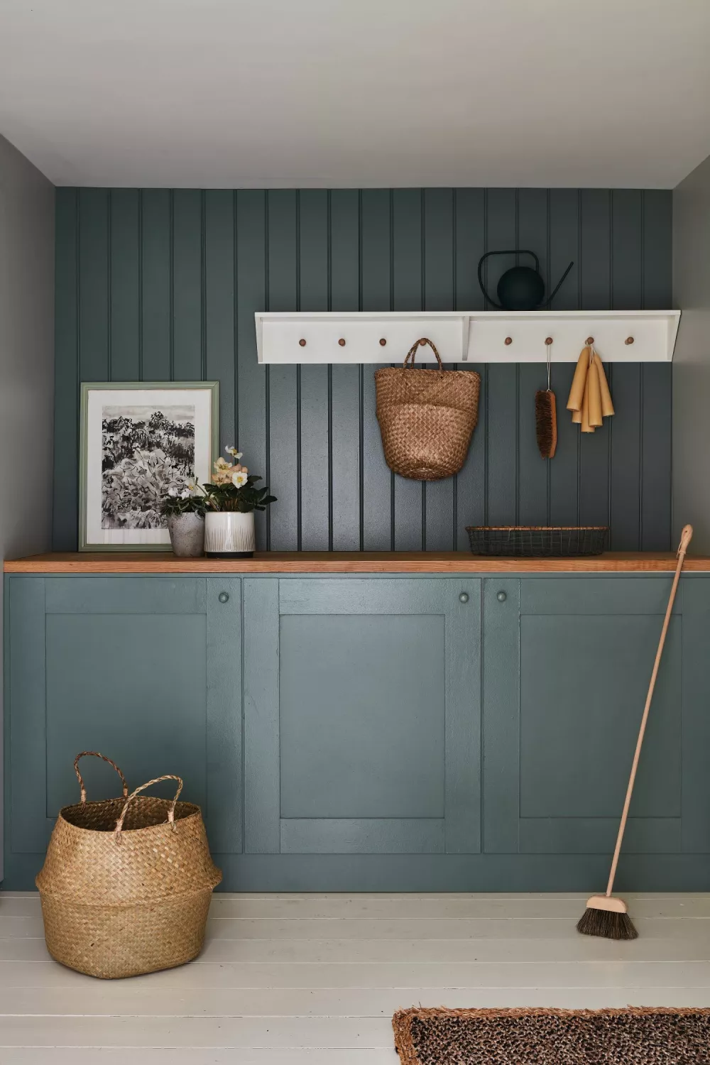 Farrow & Ball Estate Emulsion Green Smoke No.47 - 5L-image