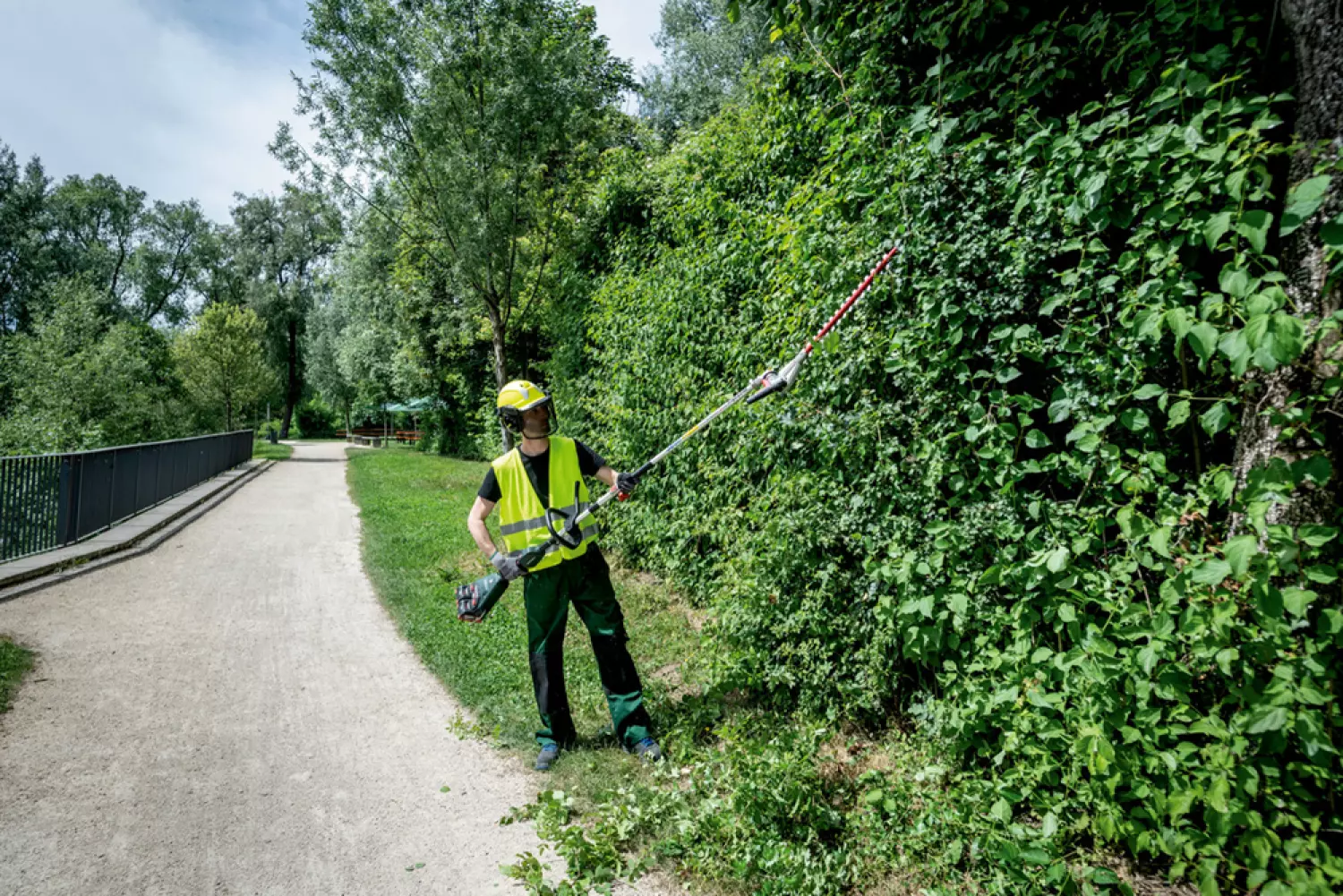 Metabo MA 36-18 LTX BL Q body Outil de jardinage multi-usage-image