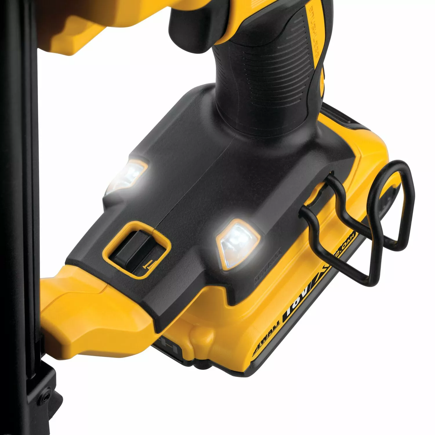 DeWALT DCN680D2 Cloueur de finition à batteries 18V Li-Ion (2x batterie 2.0Ah) dans TSTAK - 15-54mm -18 Gauge - moteur sans charbon-image