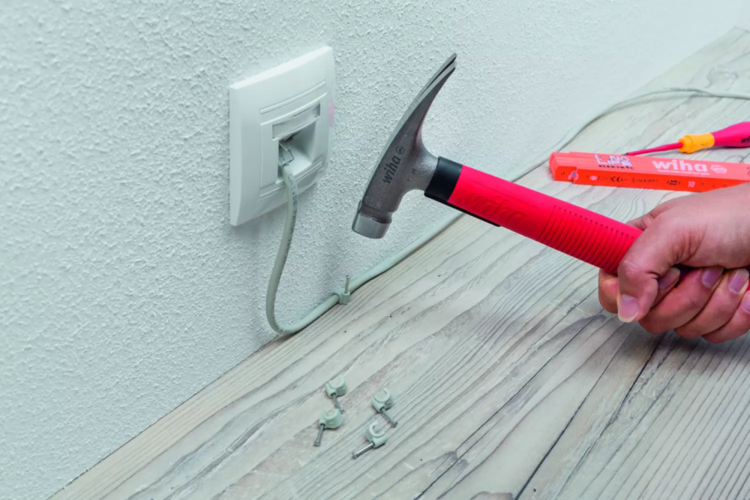 Wiha SB846300E Autres marteaux-image