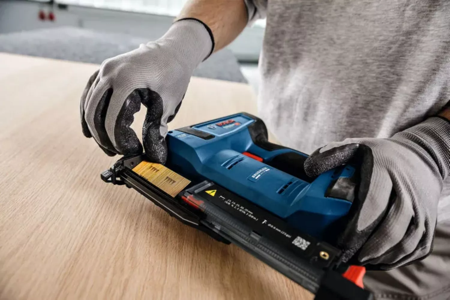 Bosch GNH 18V-35 18 V batterie agrafeuse à bois corps dans L-Boxx - 0,6 mm - 15-35 mm - droite-image