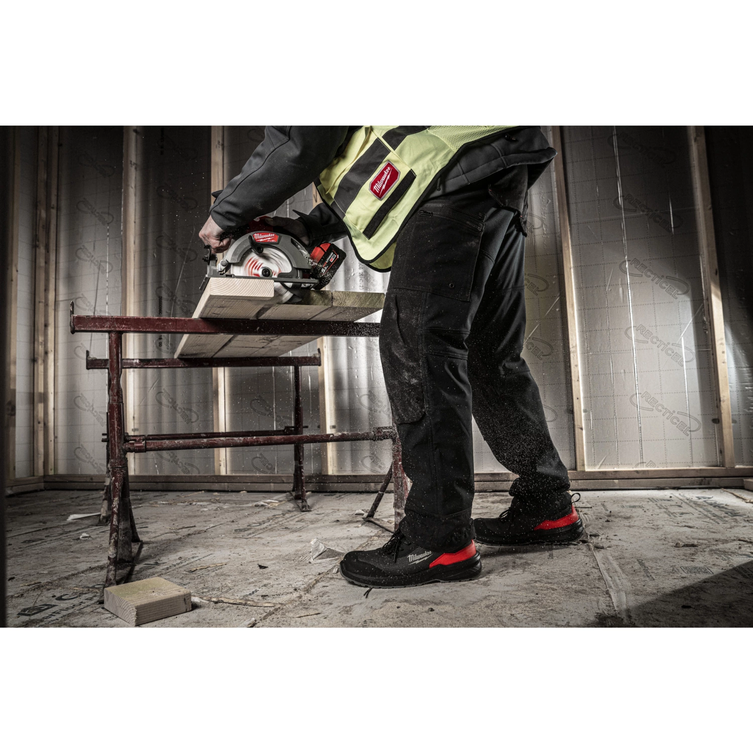 Milwaukee Flextred S1PS Veiligheidsschoen - Zwart - Halfhoog - Maat 39-image