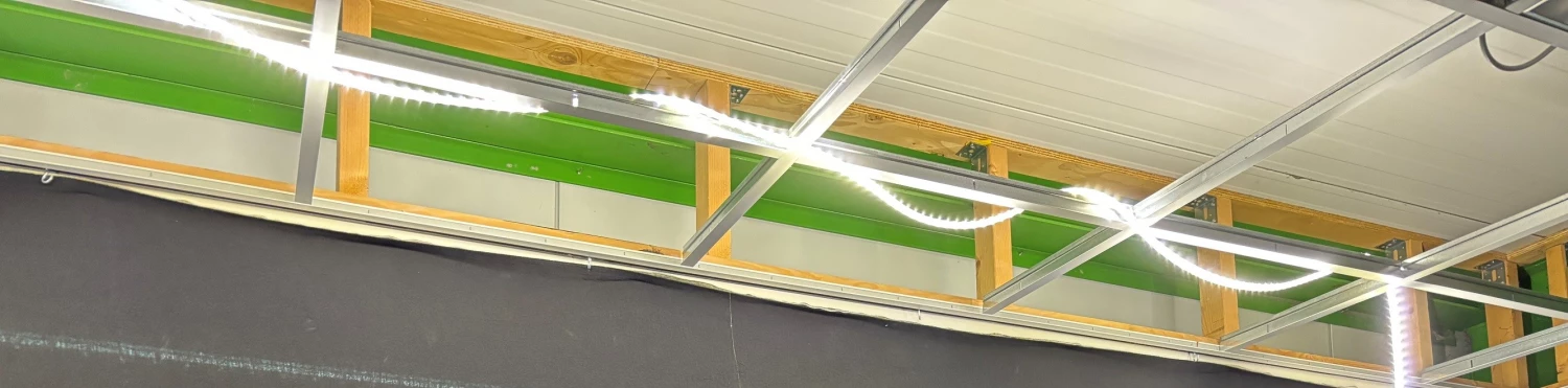 Bailey 146507 RoBust LED Lichtslang tweezijden in haspel - IP65 - 840Lm/m - 20m-image