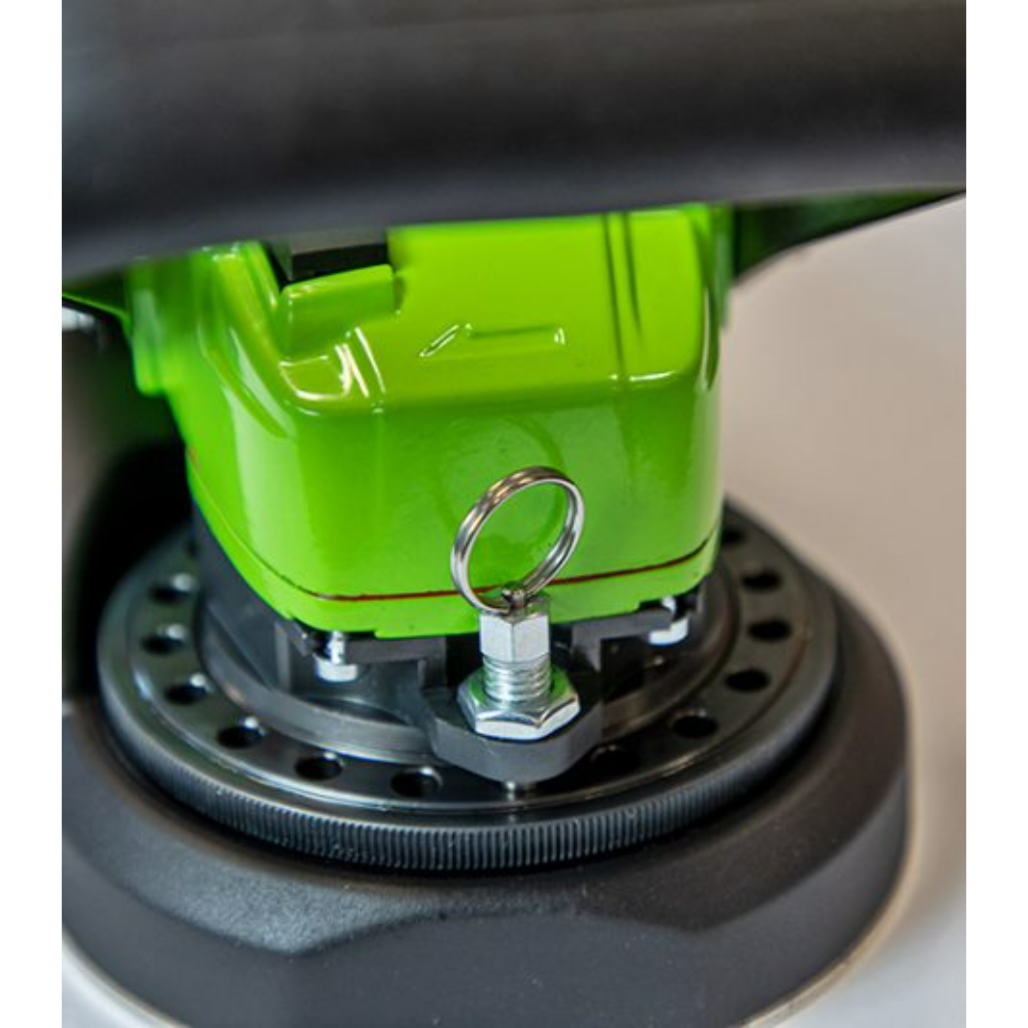 Eibenstock EOF 100.1 Oppervlakte frees in koffer - 1400W - 10.000 t/min. - body-image