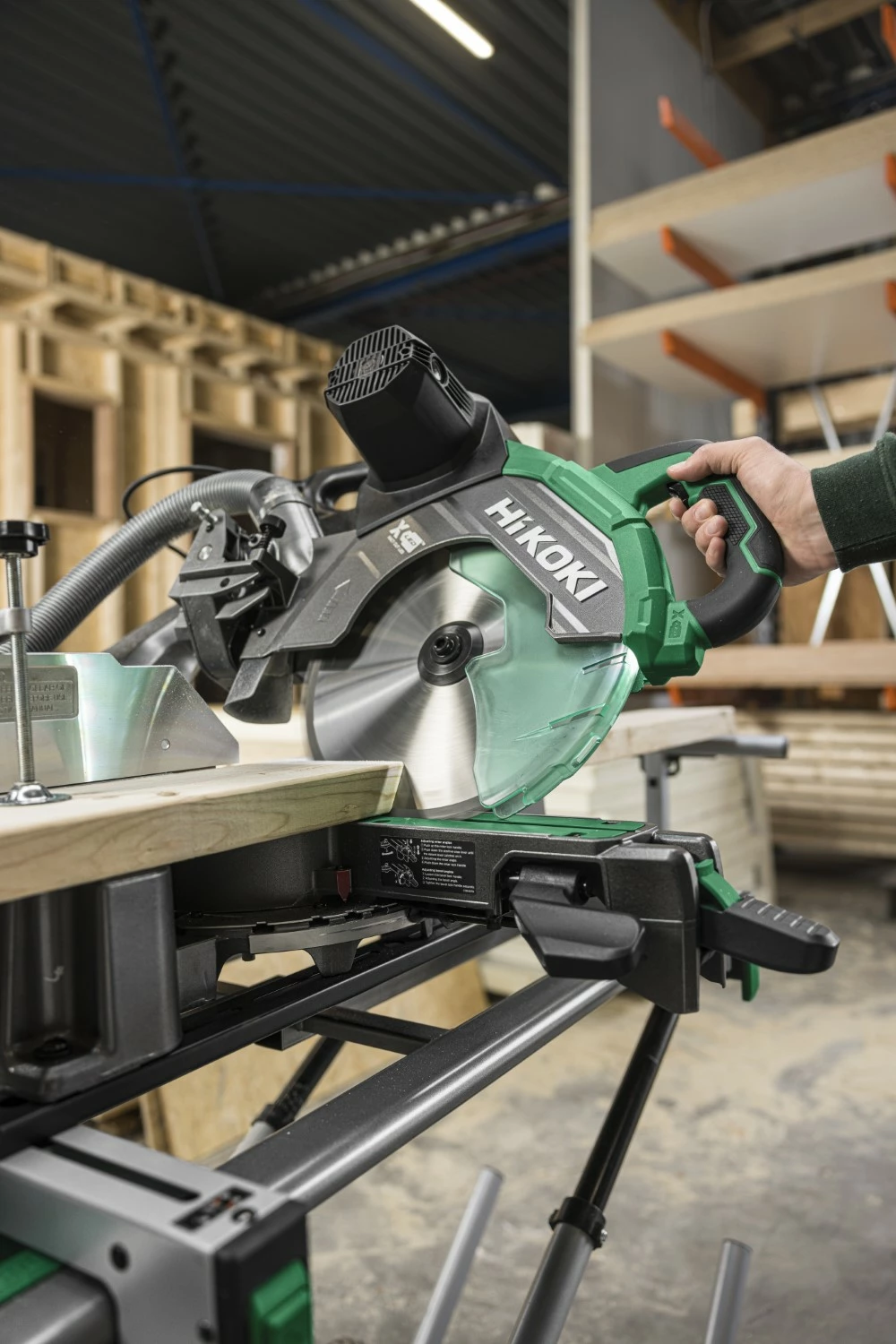 HiKOKI C12RSH3WAZ Scie à onglet - 1.520W 305x30mm-image