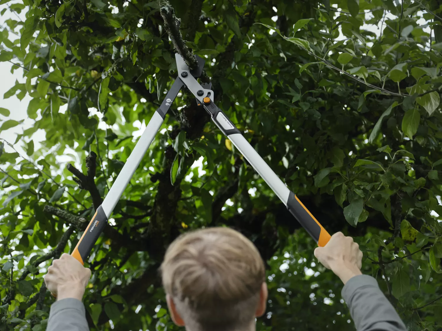 Fiskars LX108 X-Series DualAction bypass-takkenschaar-image