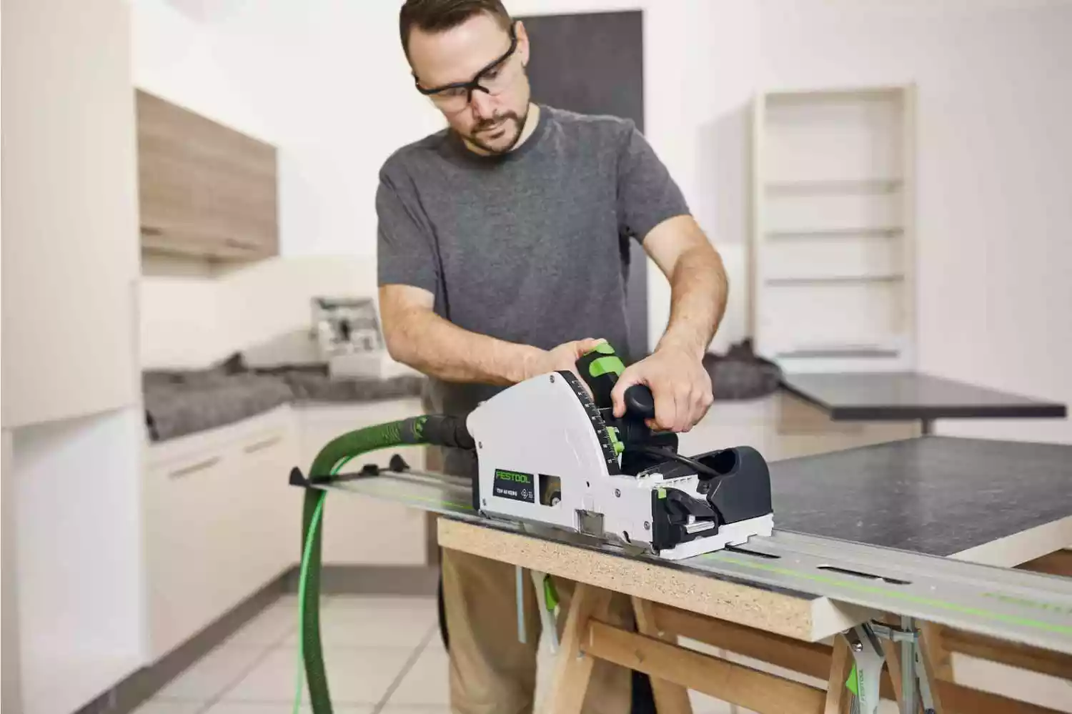 Festool TSV 60 KEBQ-Plus Invalzaag met voorritsfunctie incl, cirkelzaagblad in systainer - 1500W-image