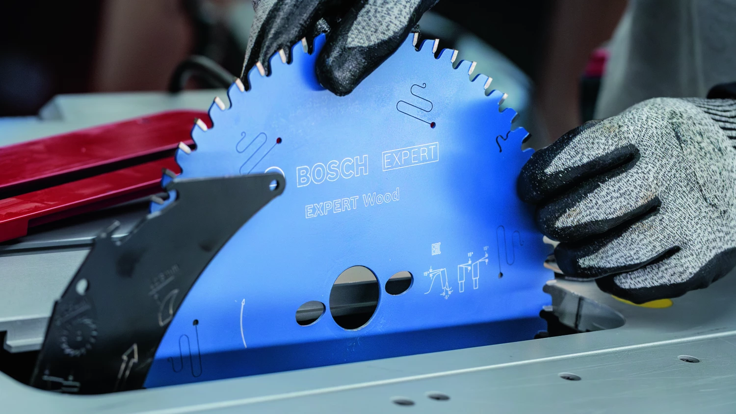 Bosch 2608644343 Cirkelzaagblad Expert - 254 x 30 x 80T - Carbide-image