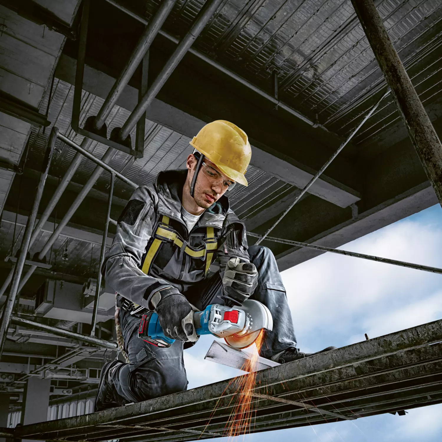 Bosch GWX 18V-7 18V Li-Ion accu haakse slijper body in L-Boxx - 125mm - koolborstelloos-image