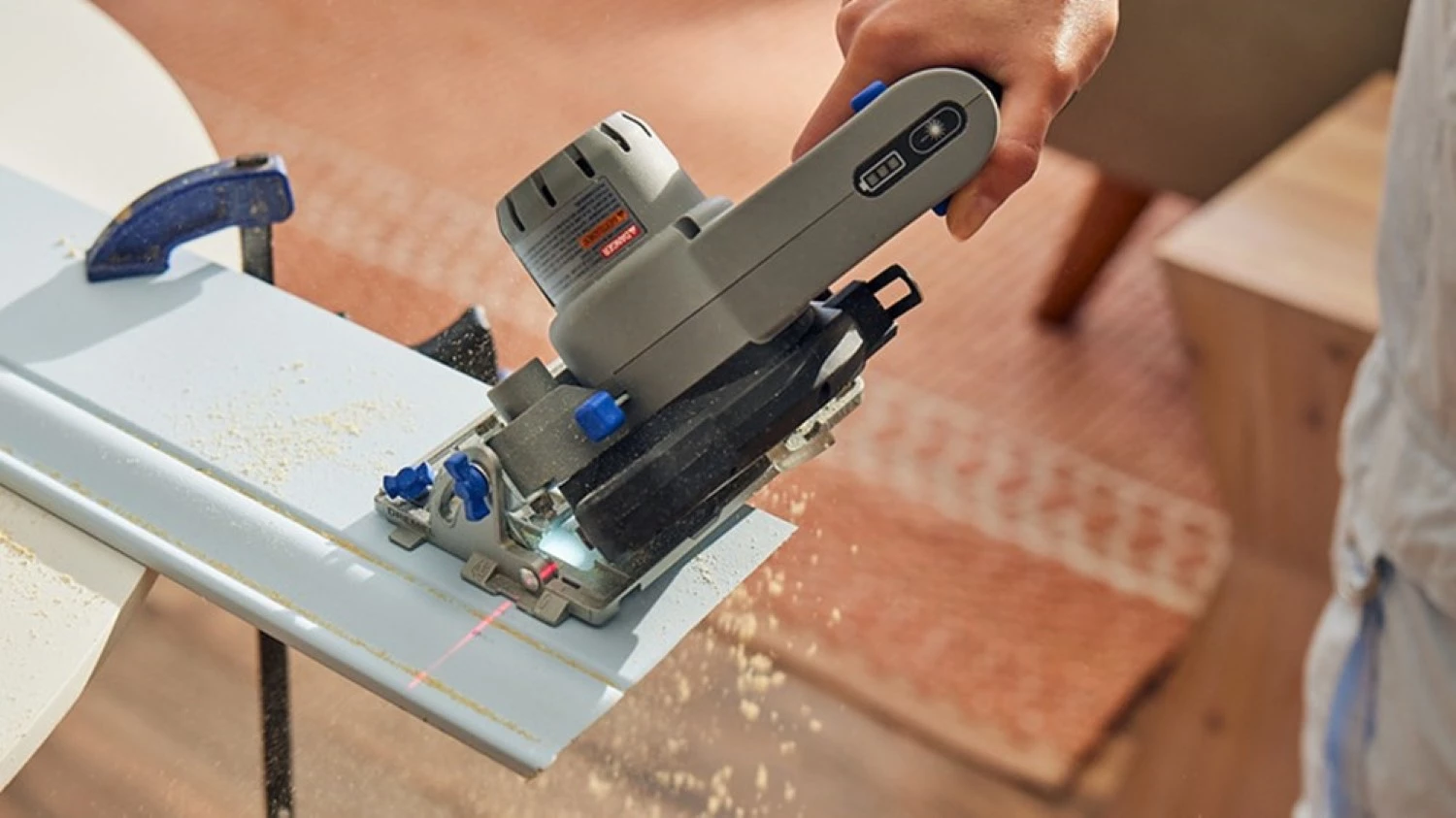 Dremel CS12V-SC1 12 V batterie Blueprint station de sciage portable (1x 2,0 Ah) dans un coffret-image