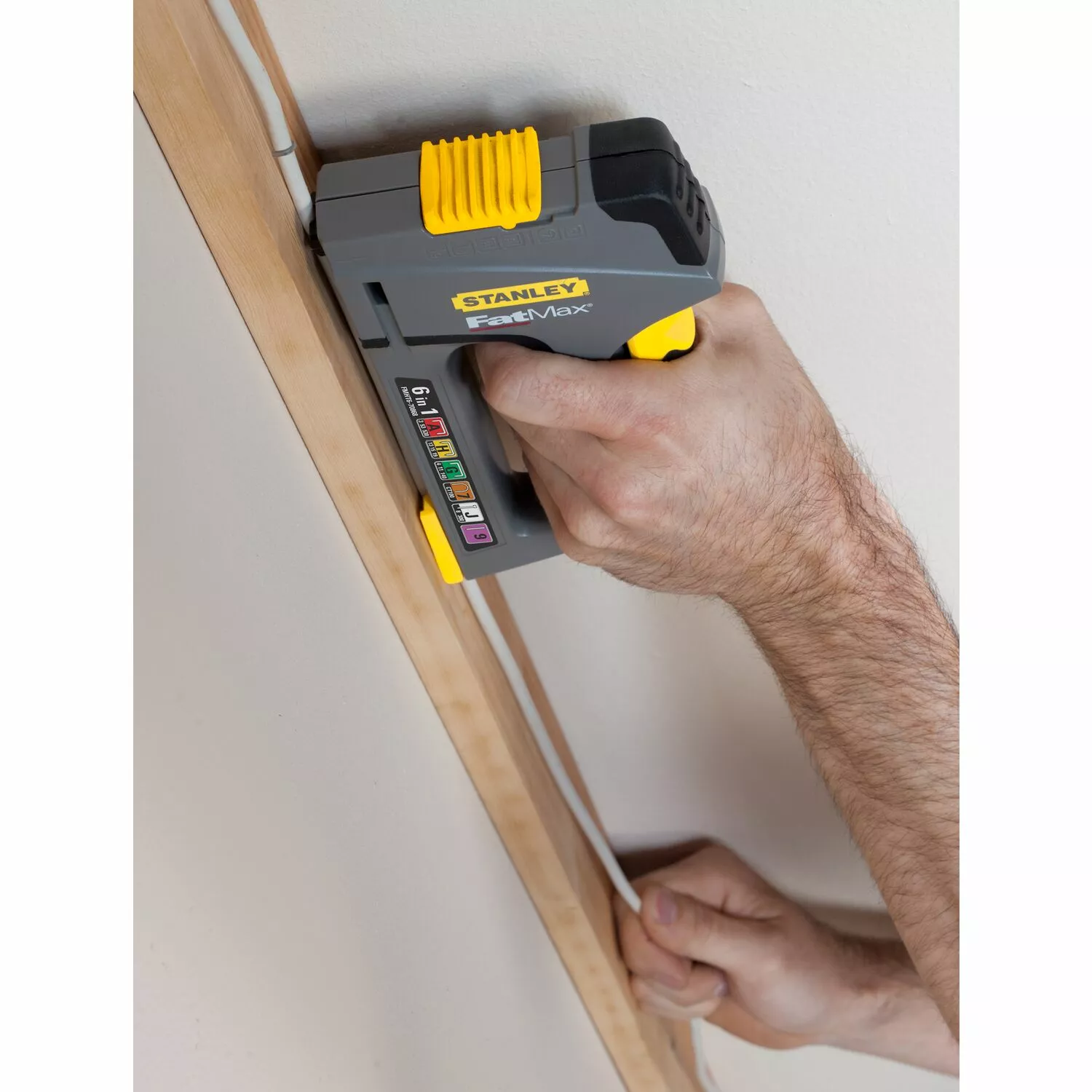 Stanley FMHT6-70868 Handtacker 6 in 1 - 15 x 6-14mm-image