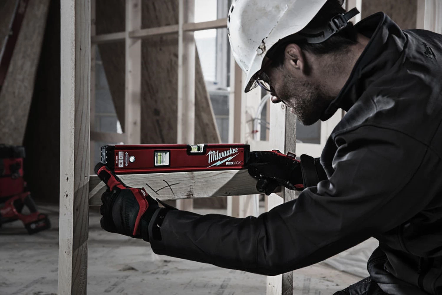 Milwaukee 4932459060 Niveaux renforcés Backbone REDSTICK - 40cm-image