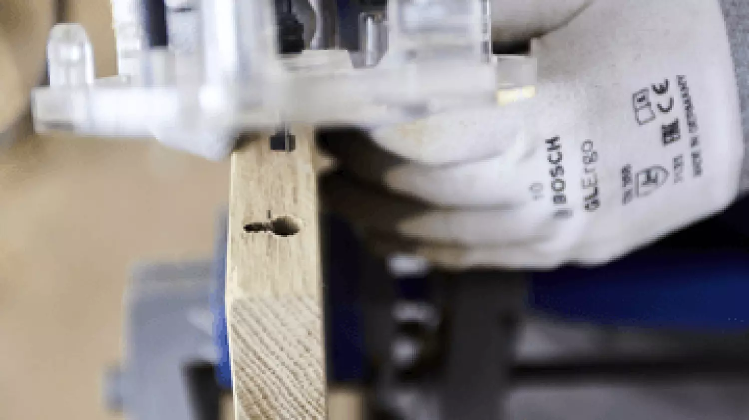 DREMEL 660JA 7-Delige multifunctionele Frezenset in houten koffer-image