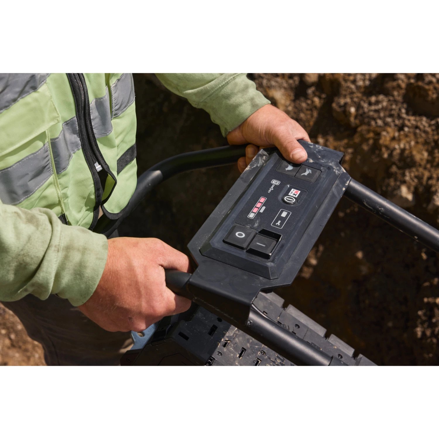 Milwaukee MXF RAM60-122 MX Fuel set de pilonneuse sans fil (2x batterie 12.0Ah)-image