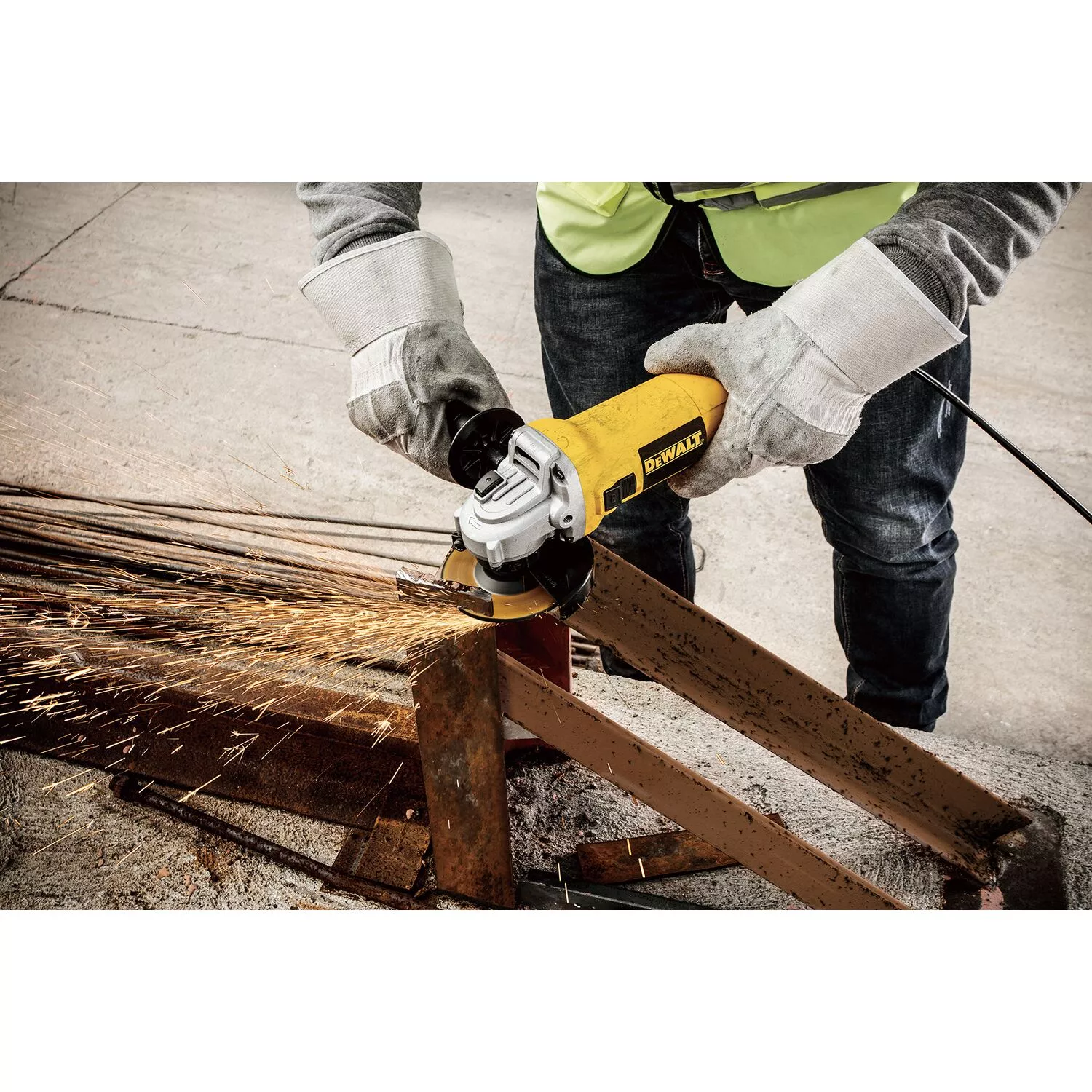 DeWALT DWE4117-QS Haakse Slijper - 125mm - 950 W - met herstartbeveiliging