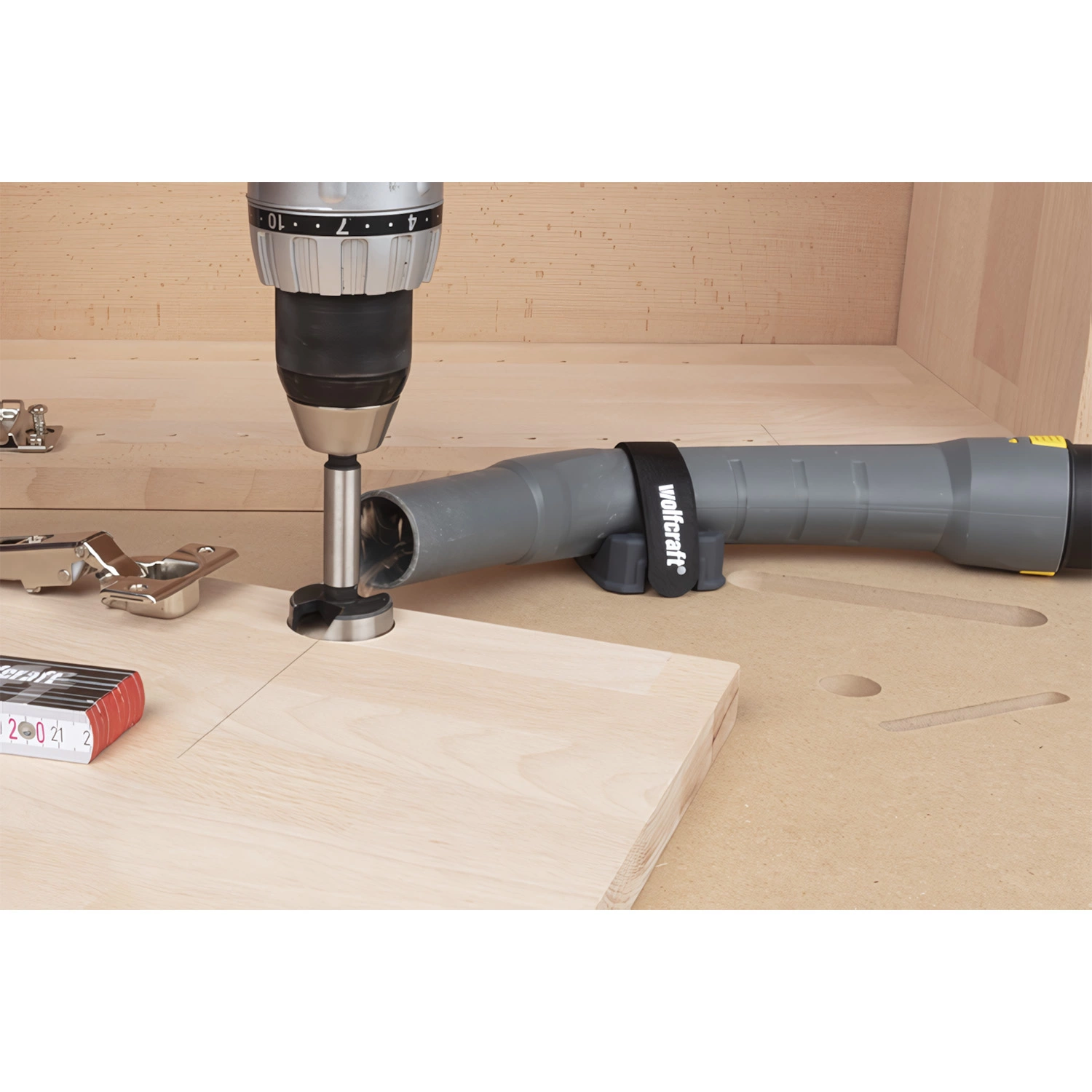 Wolfcraft 6891000 Slanghouder Werkbank voor stofzuigers-image