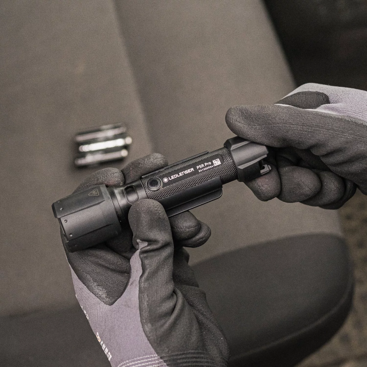 Ledlenser P5R Pro LED lampe torche - IP68 - 750Lm - Rechargeable-image