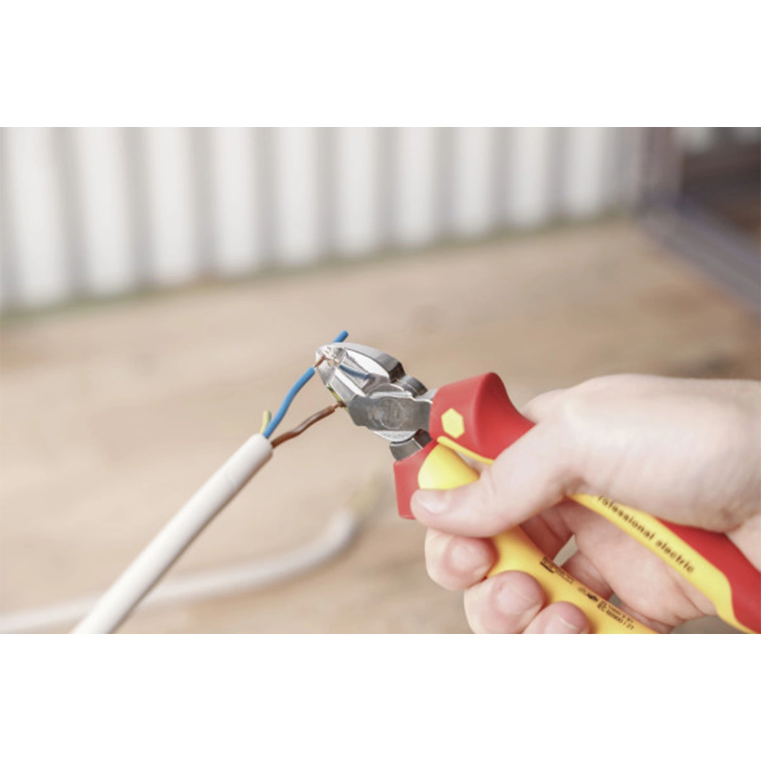 Wiha Z 14 0 06 Elektricienszijkniptang Professional electric - 160mm-image