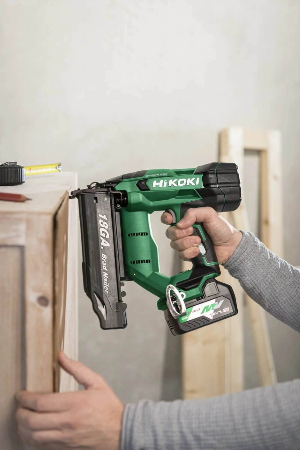 HiKOKI NT1850DA W6Z Accu spijkerapparaat - 18V - BL - 18 Gauge - MV - in HSC IV-image