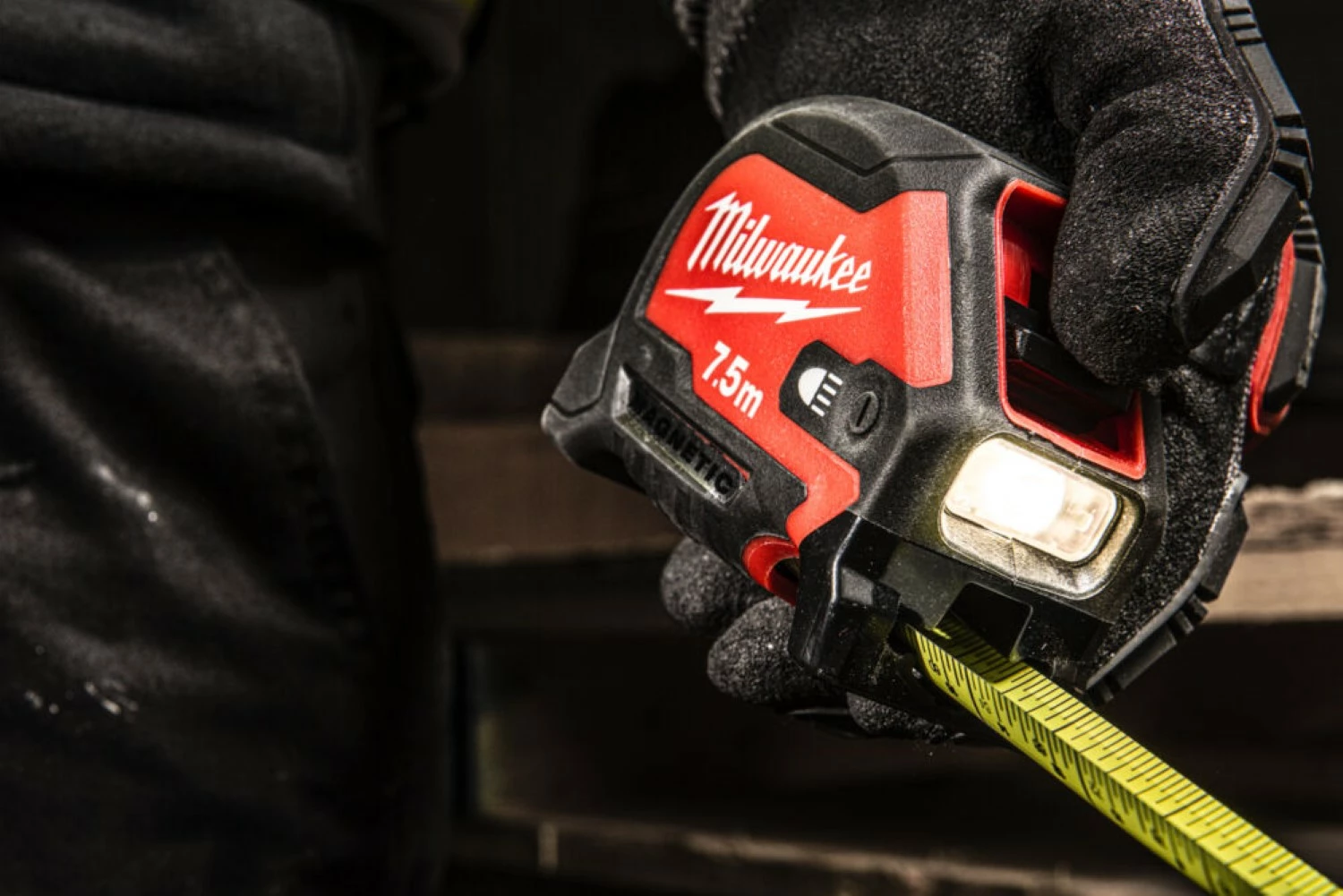 Milwaukee 4932492469 Rolmaat - 7,5m x 30mm - LED-image